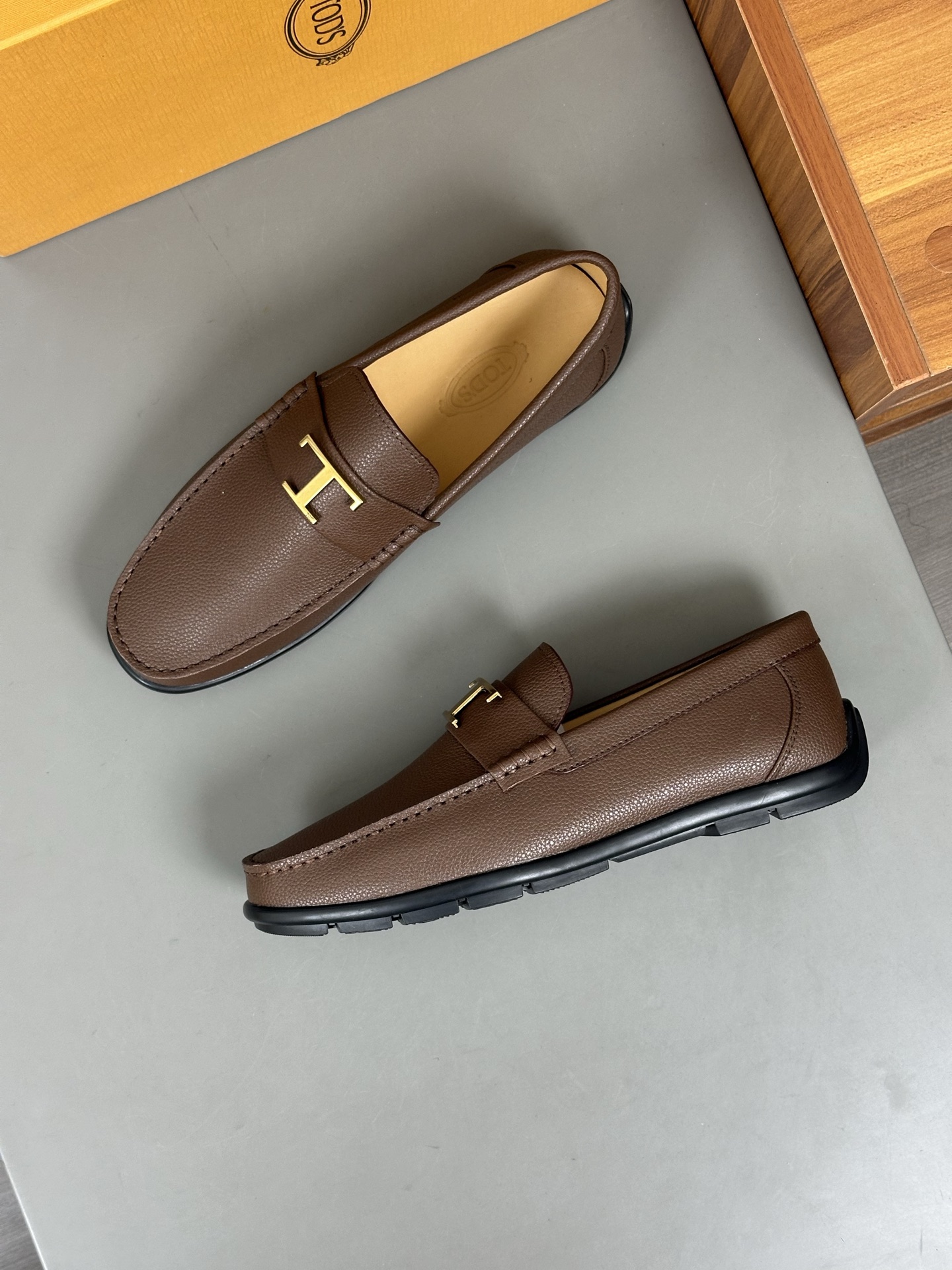 punto explosivo nuevo en los estantes, de alta calidad Tods familia de los hombres de soja zapatos d