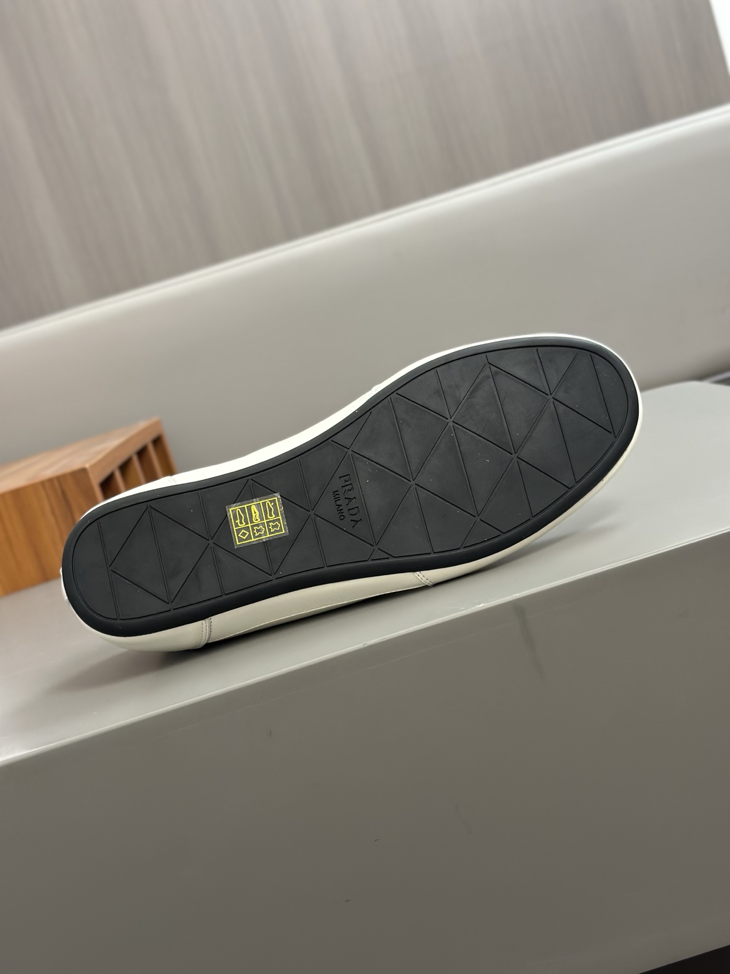 [PRADA] - Calidad de gama alta Original único - Parte superior: piel de becerro de gamuza, lona de m
