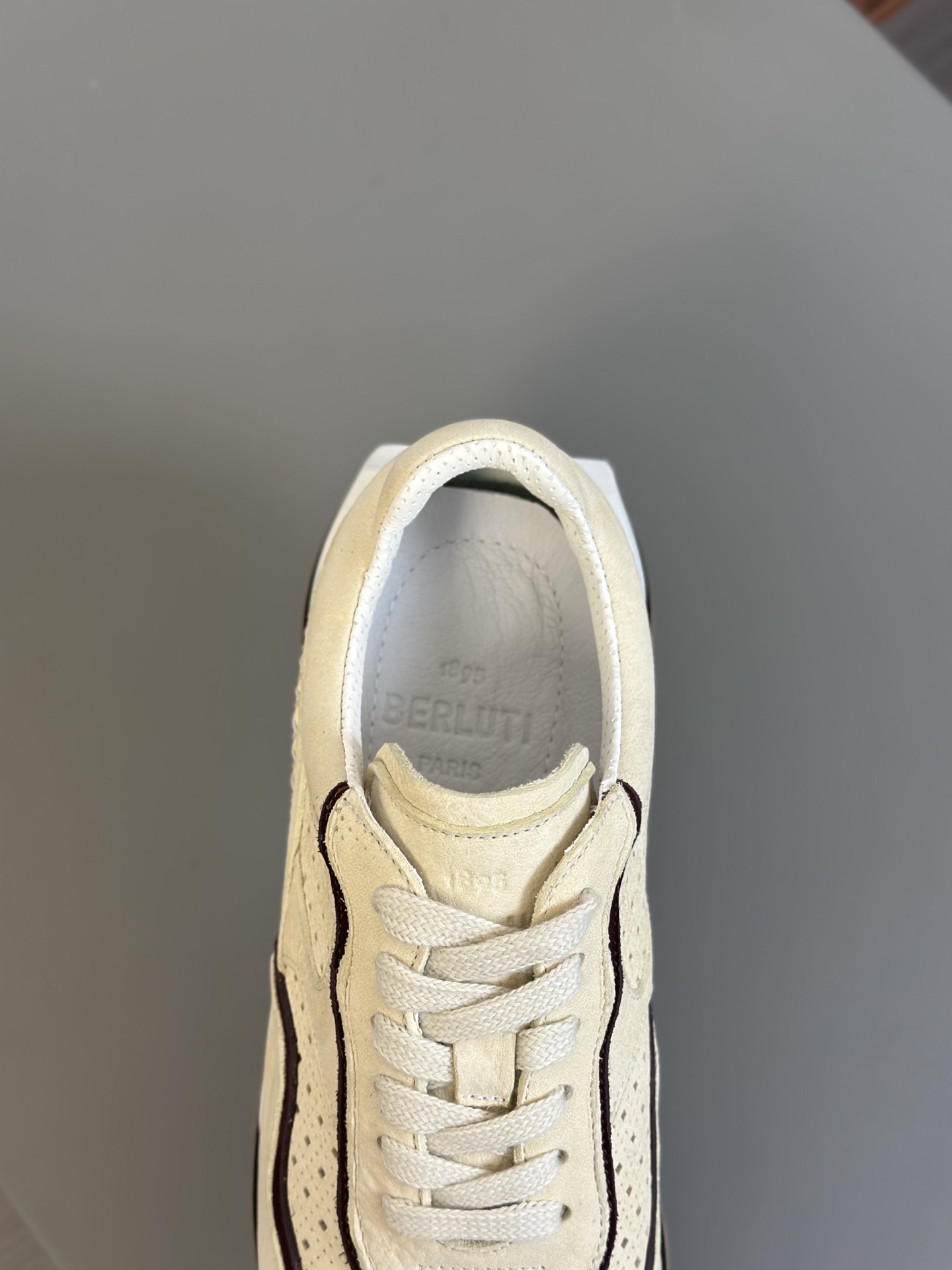 Nuevos zapatos Berluti Bruti para hombre Muy trabajados Puramente hechos a mano Este zapato excepcio