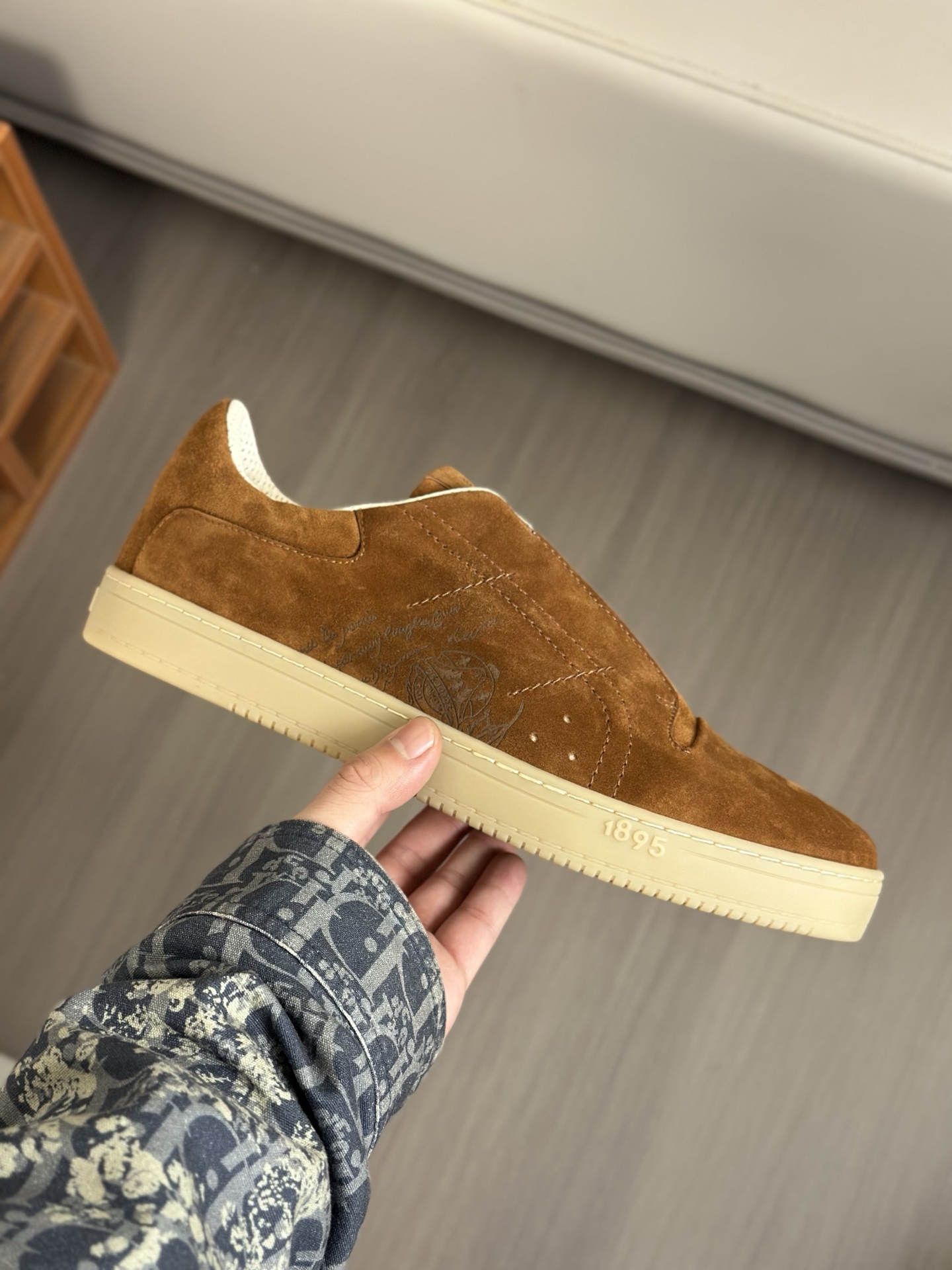Nuevos zapatos Berluti Bruti para hombre Muy trabajados Puramente hechos a mano Este zapato excepcio
