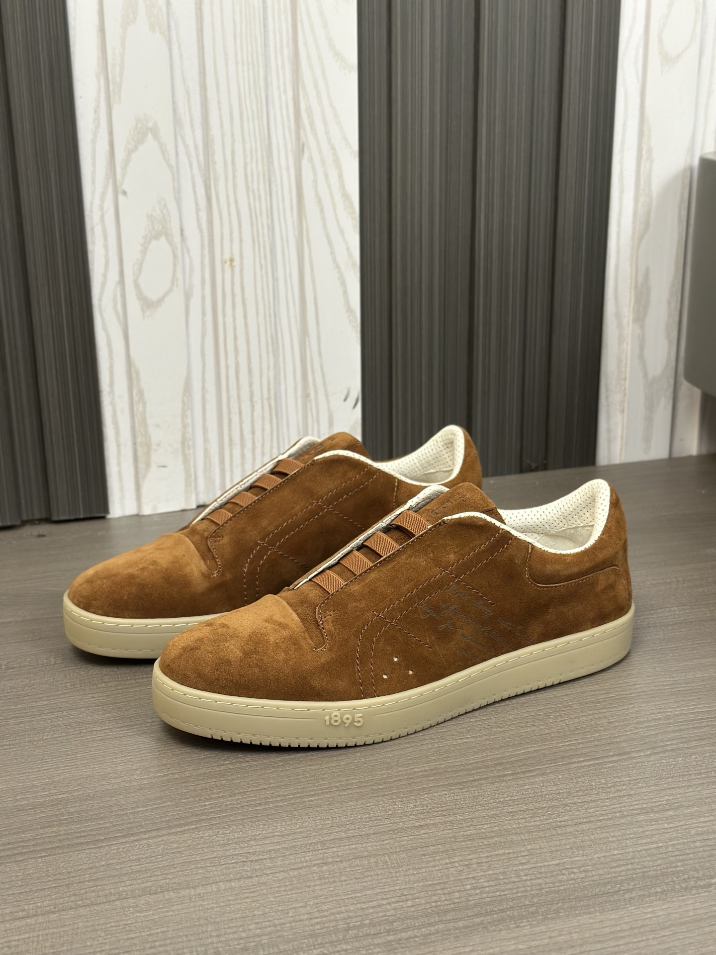 Nuevos zapatos Berluti Bruti para hombre Muy trabajados Puramente hechos a mano Este zapato excepcio