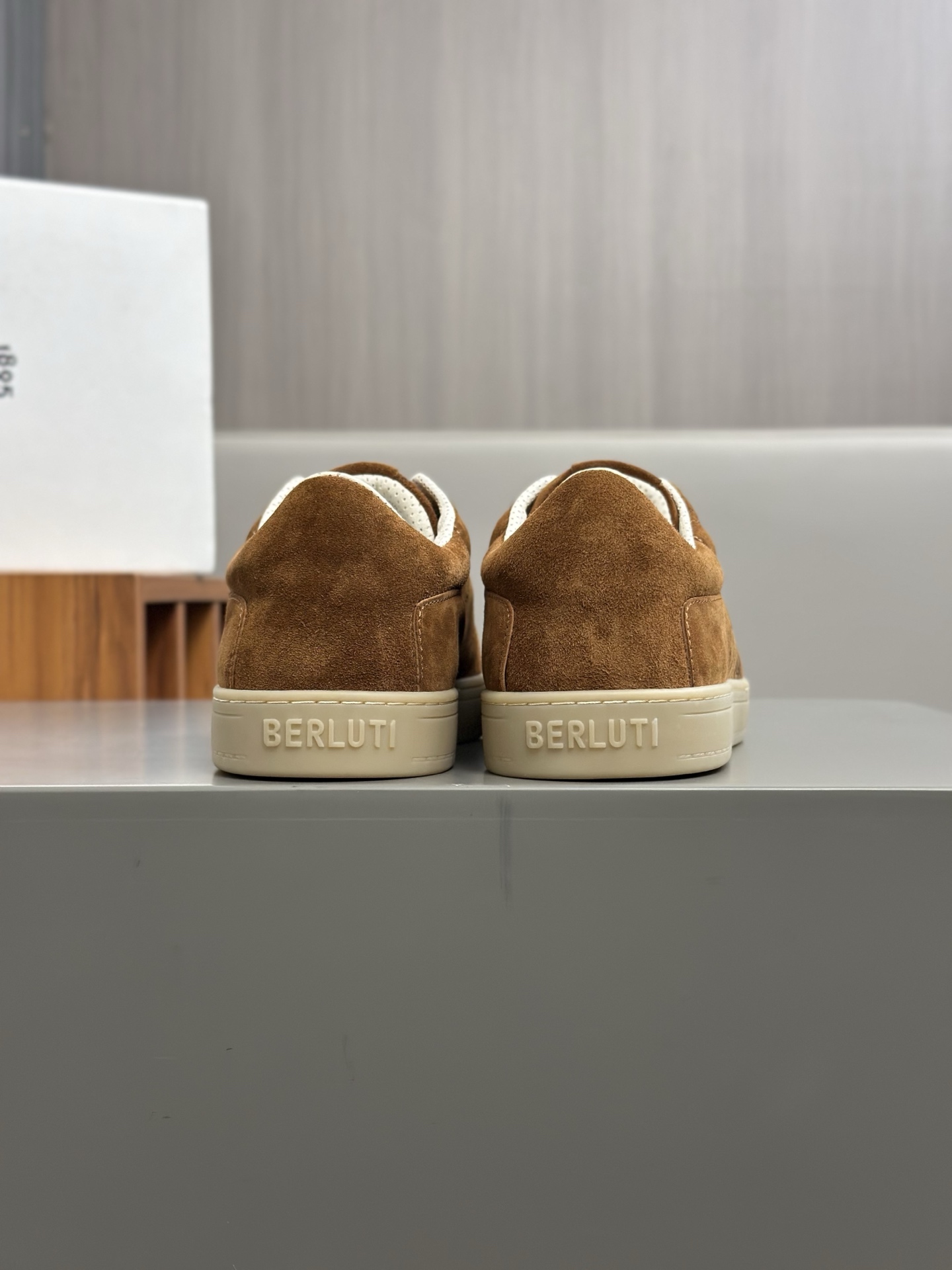 Nuevos zapatos Berluti Bruti para hombre Muy trabajados Puramente hechos a mano Este zapato excepcio