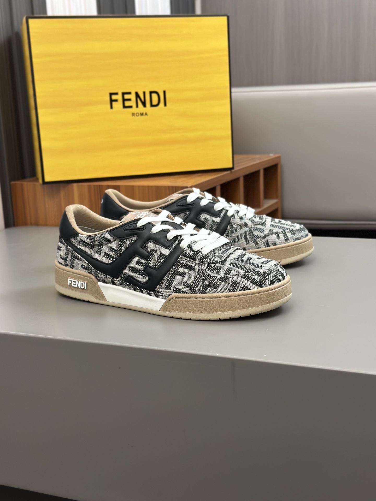 FD Nueva Pareja Vintage Clash Zapatillas de deporte Boardshorts en Fend* Partido Entrenador de diseñ