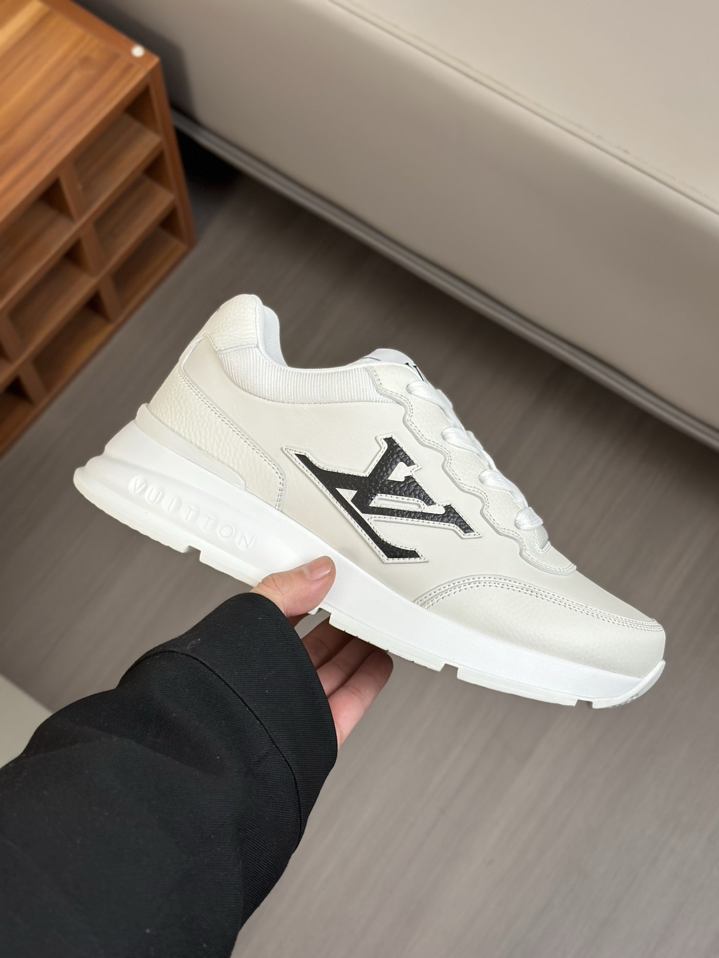 Louis Vuitton Trainer Sneakers - Upgraded Quality & Unbeatable Comfort 6 i1742542798859 5363 0 4