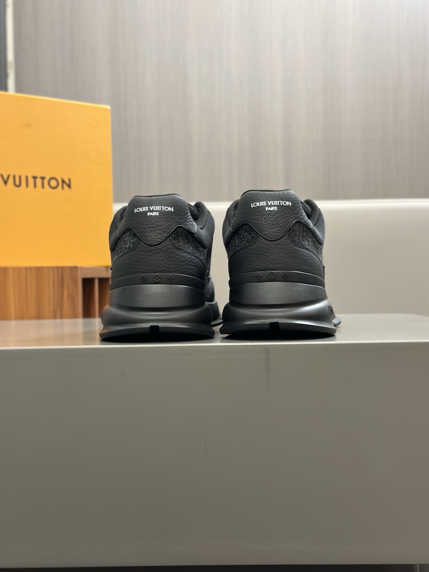 Louis Vuitton Trainer Sneaker: Premium Quality, Stylish Design, Ultimate Comfort 9 i1742542825053 9884 0 7