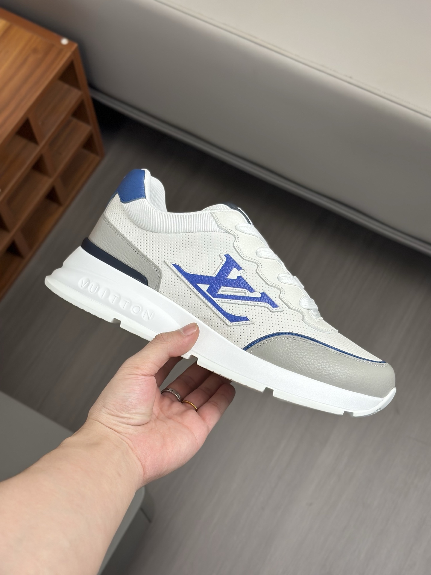 Louis Vuitton Trainer Sneakers: Iconic Design, Premium Quality (Sizes 39-44) 7 i1742542837299 8391 0 5
