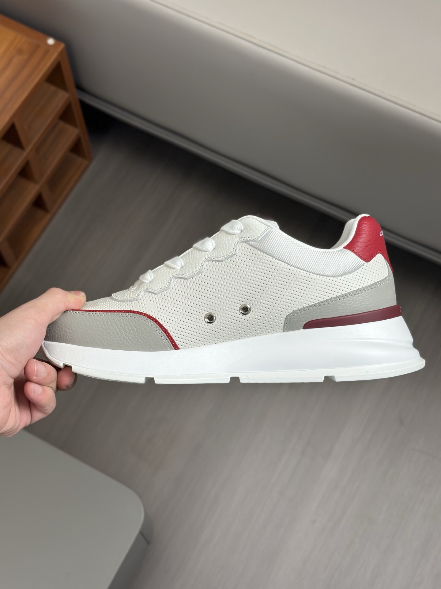 Louis Vuitton Trainer Sneakers: Stylish, Comfortable, and High-Quality Design 8 i1742542874069 9347 0 6