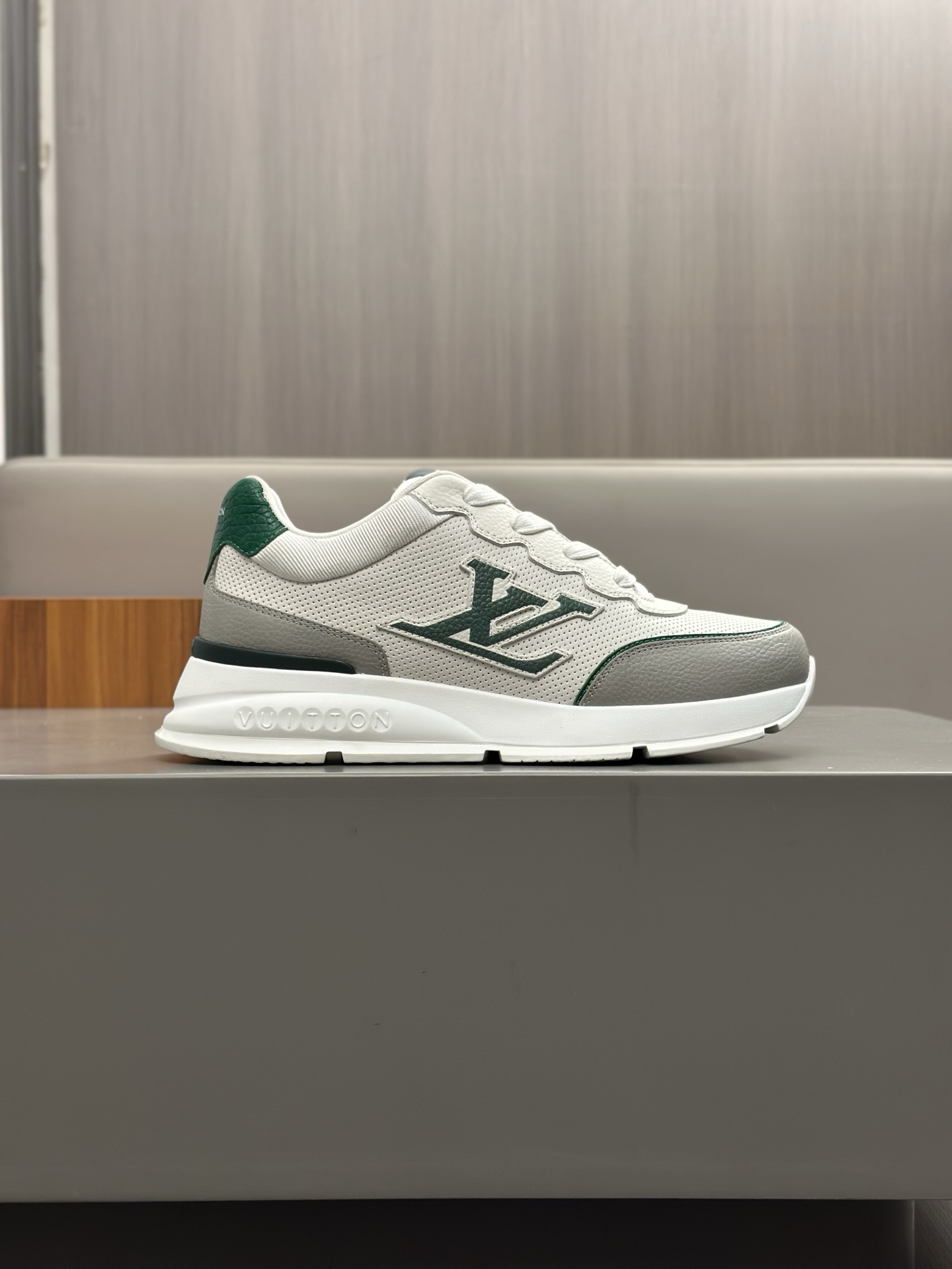 Louis Vuitton Trainer Sneakers: Upgraded Quality, Stylish Design, Limited Edition 4 i1742544033175 6325 0 2