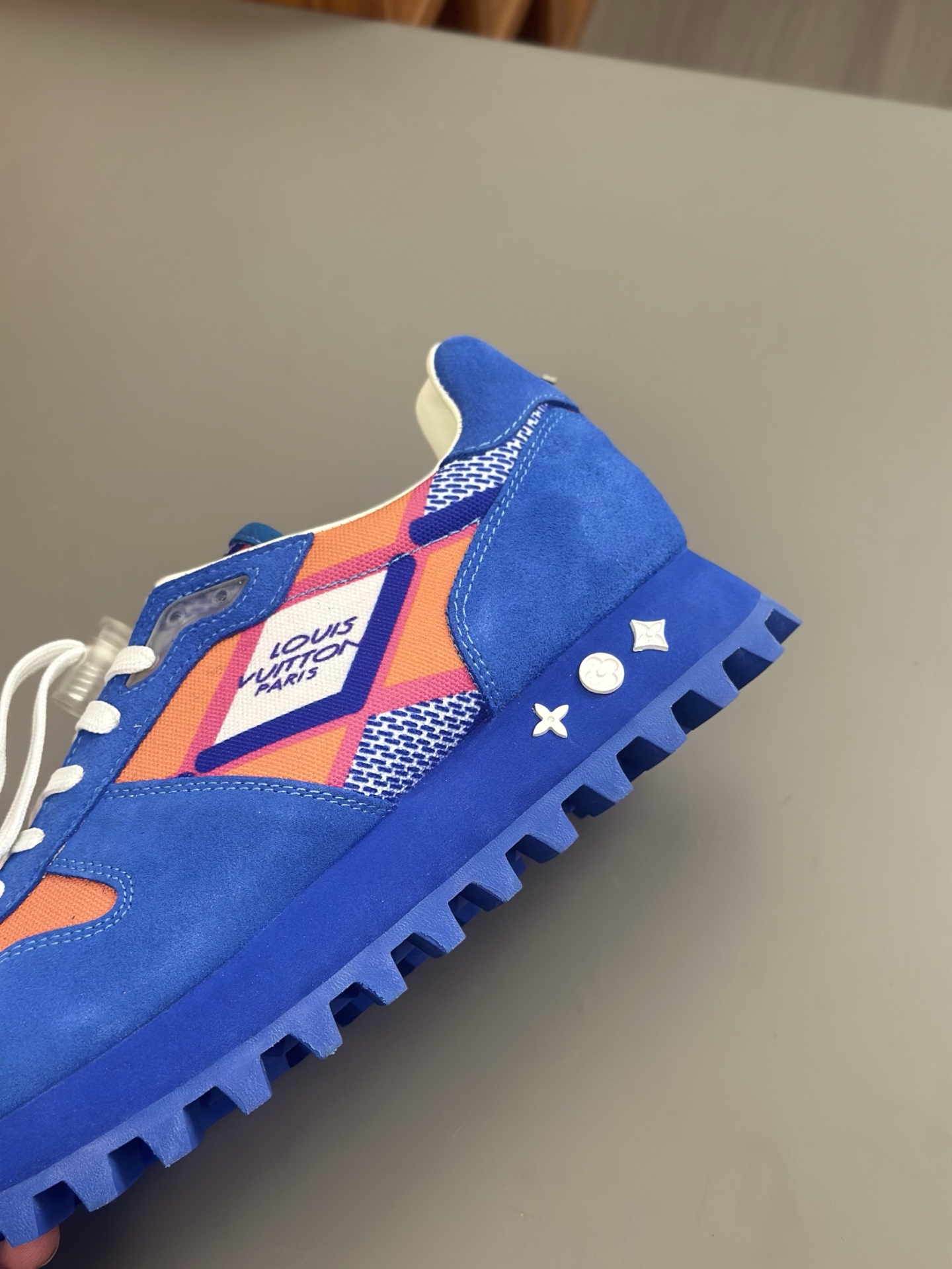 Louis Vuitton Men's Blue Leather and Printed Fabric Casual Sneakers 7 i1742765896093 4583 0 5