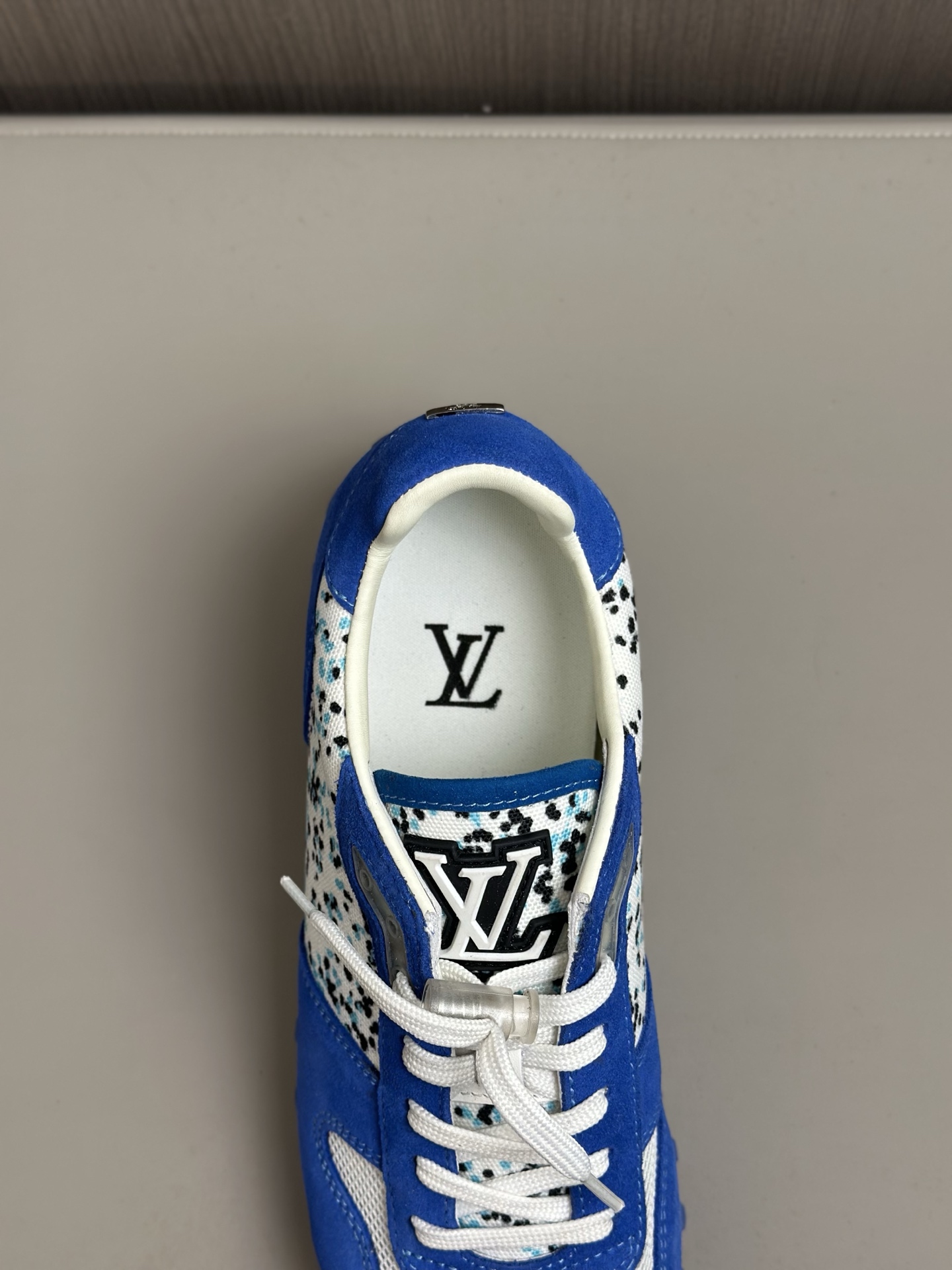 Louis Vuitton Men's Blue Leather and Printed Fabric Casual Sneakers 8 i1742766284420 7607 0 6