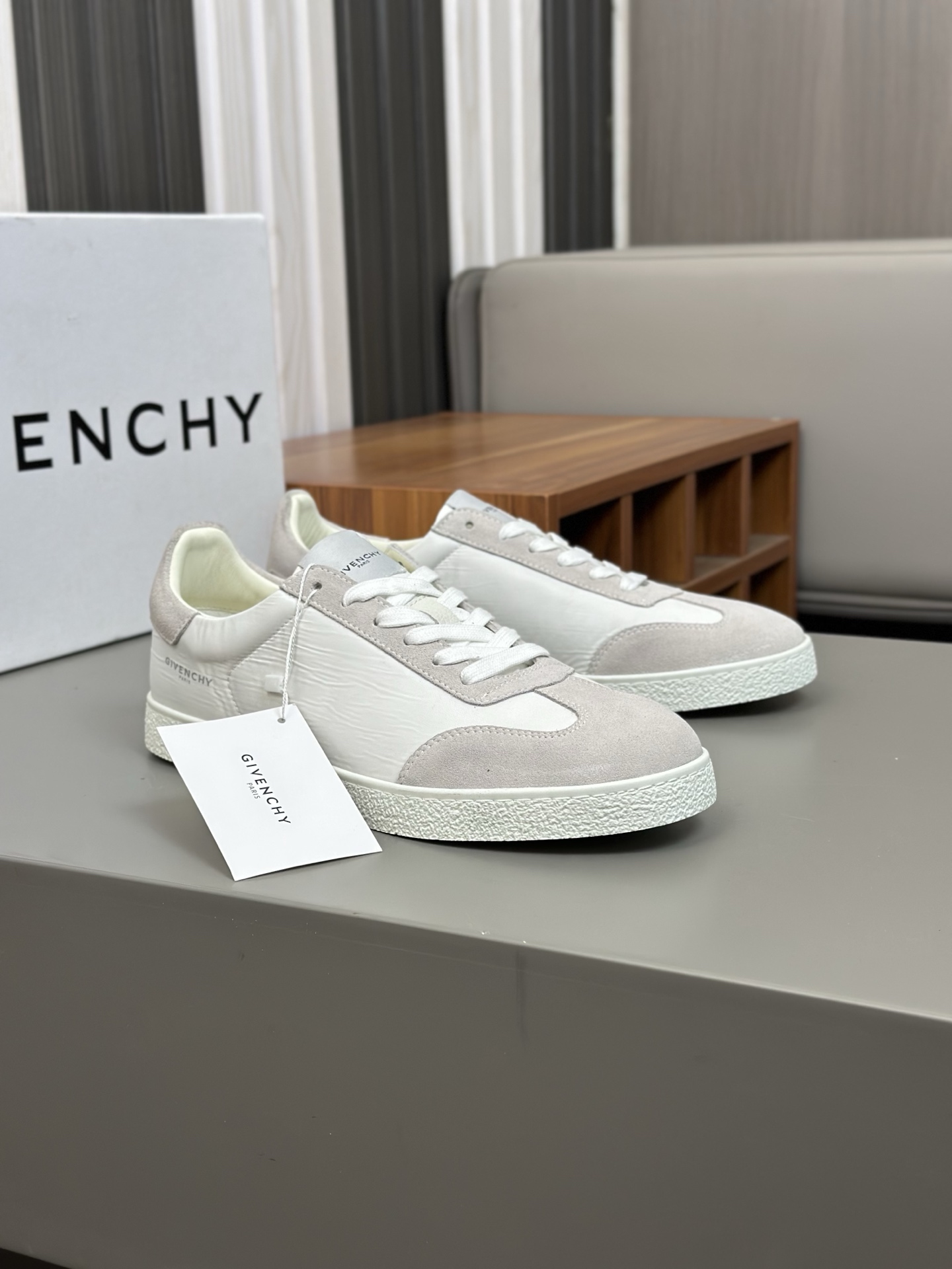 Givenchy Men's Low-Top Sneakers White Canvas Stylish Casual Shoes Size 39-44 5 i1742766648434 1237 0 3
