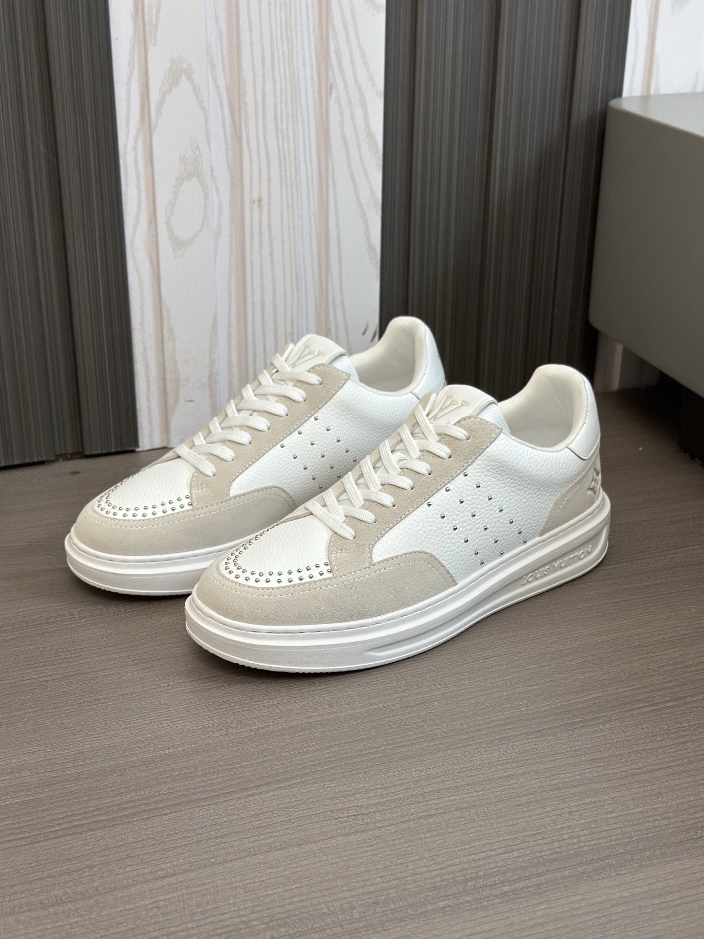 Louis Vuitton Beverly Hills Monogram Sneakers White Leather, Size 38-44 7 i1743148329825 2051 0 5