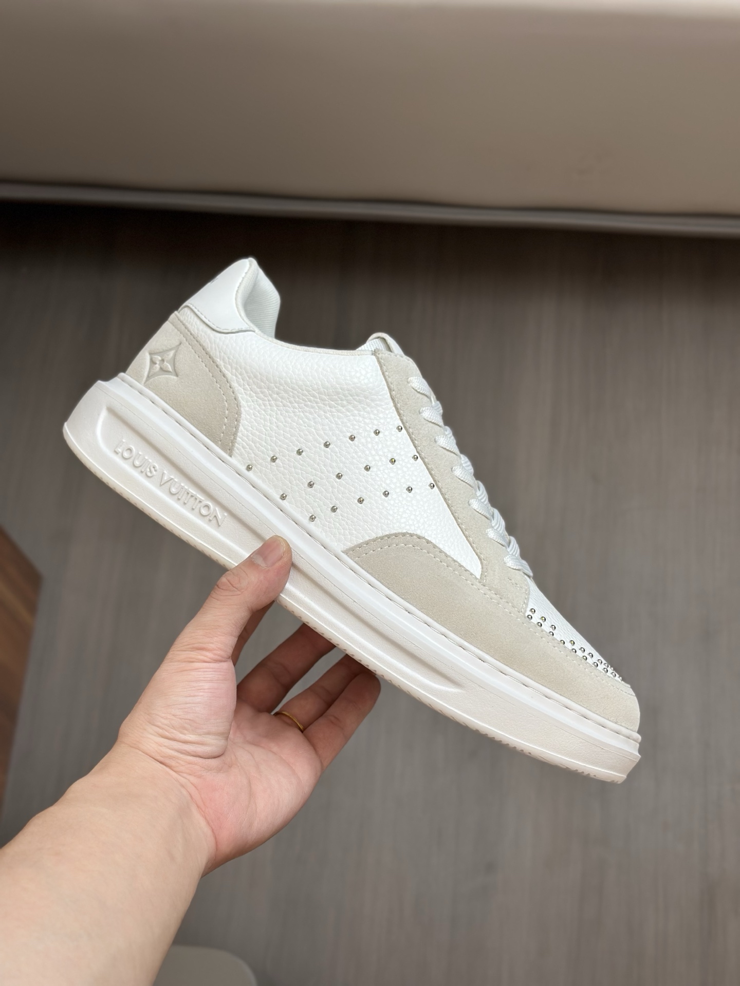 Louis Vuitton Beverly Hills Monogram Sneakers White Leather, Size 38-44 4 i1743148329841 1417 0 2