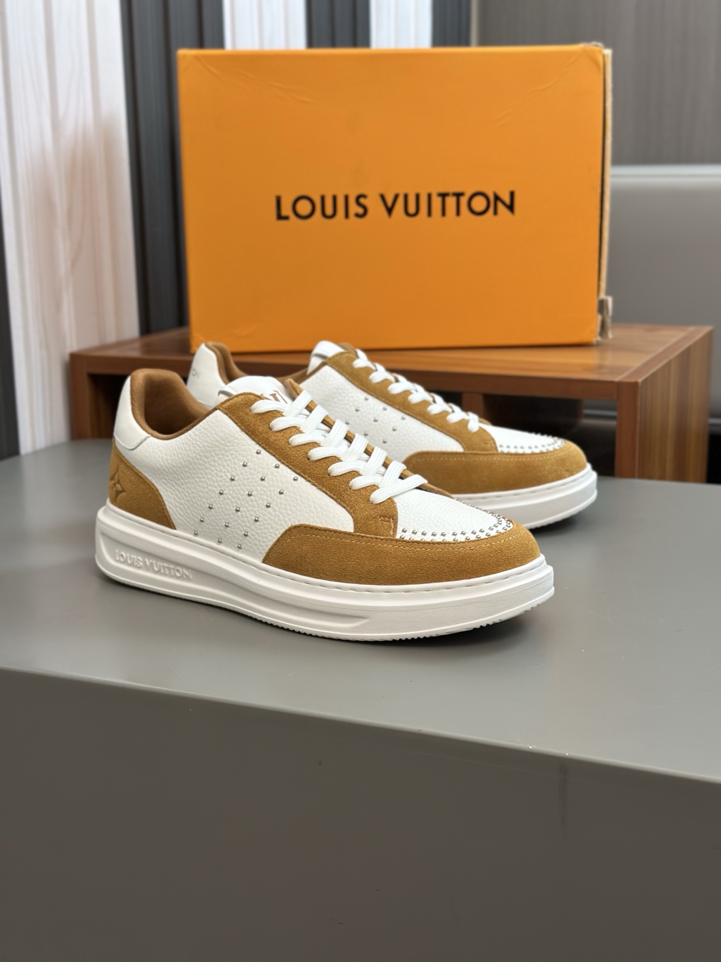 Louis Vuitton Men's Beverly Hills Monogram Leather Sneakers Size 38-44 4 i1743148344410 1953 0 2