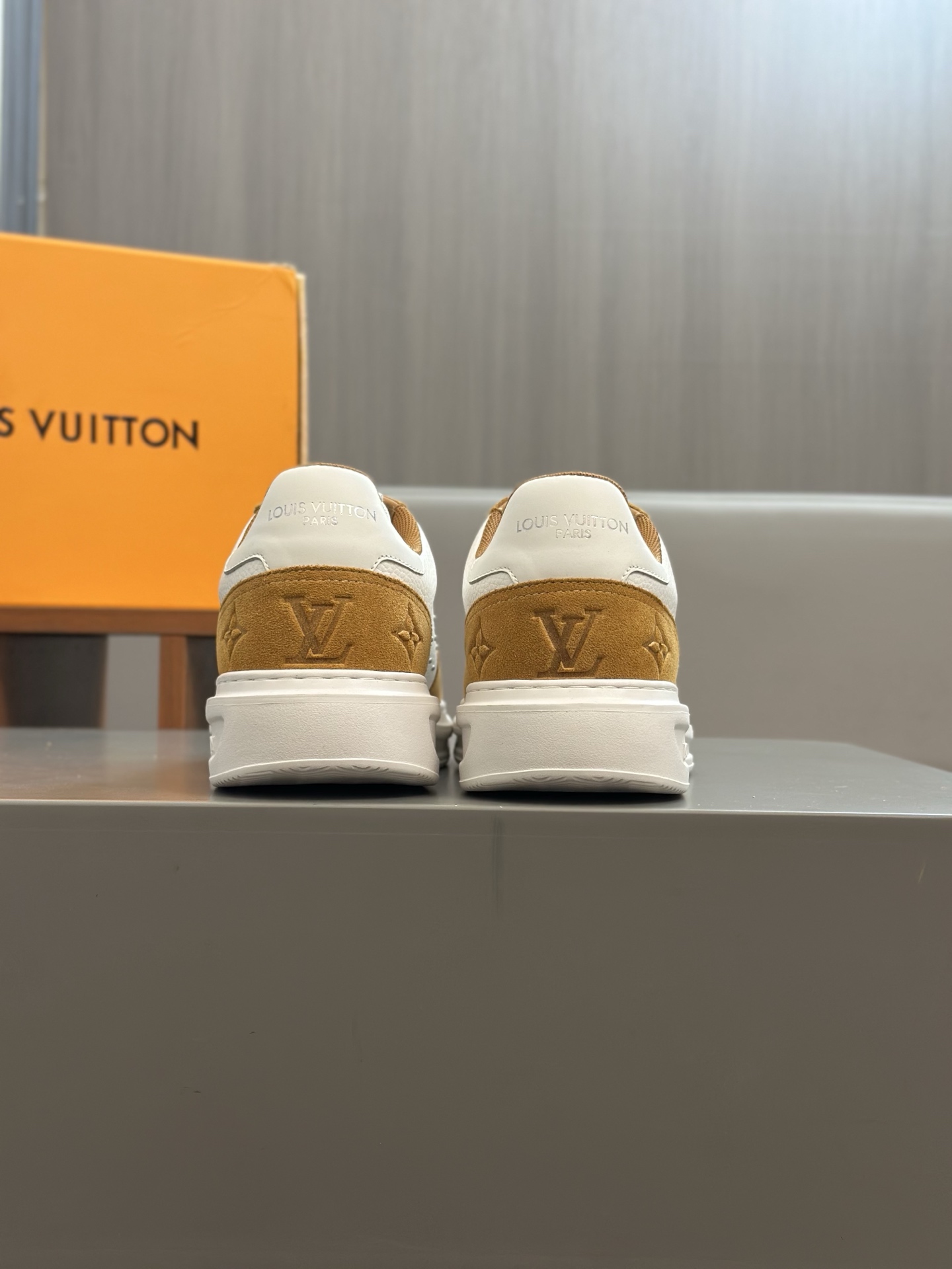 Louis Vuitton Men's Beverly Hills Monogram Leather Sneakers Size 38-44 9 i1743148344424 4485 0 7