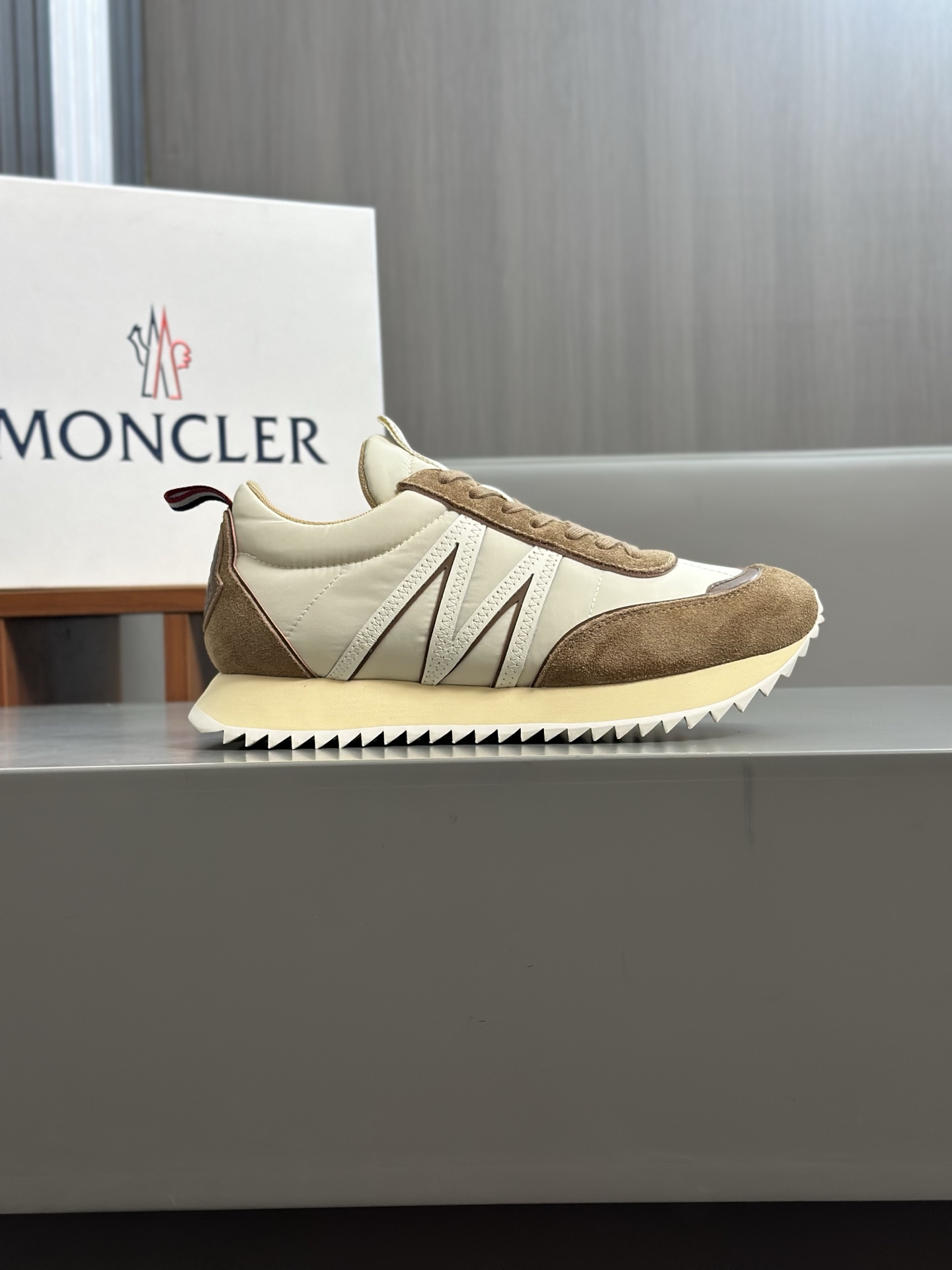 Moncler Men's Sneakers - Stylish Design, Comfortable Fit, High-Quality Shoe 4 i1743323430015 178 0 2