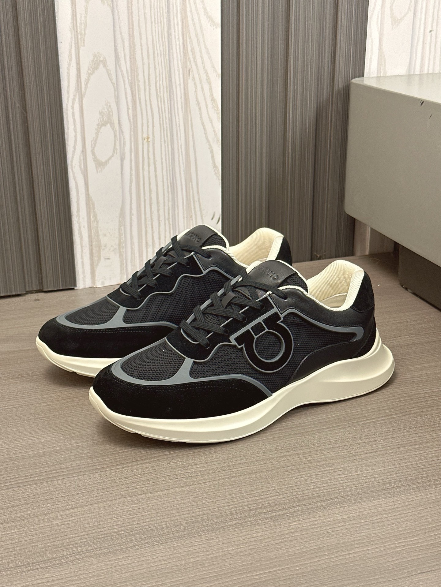 Ferragamo Men's Black Leather and Mesh Low-Top Sneakers 6 i1743323590373 8379 0 4