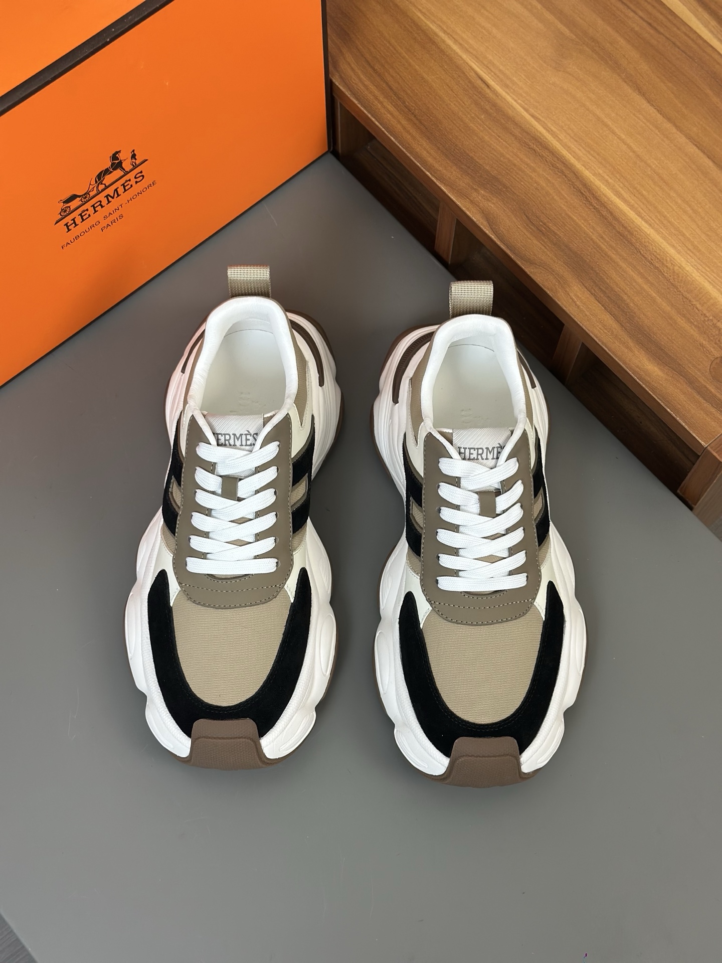 Hermes Men's High-Top Casual Sneakers in Calfskin Leather Accents 2 i1743406437277 6576 0 0