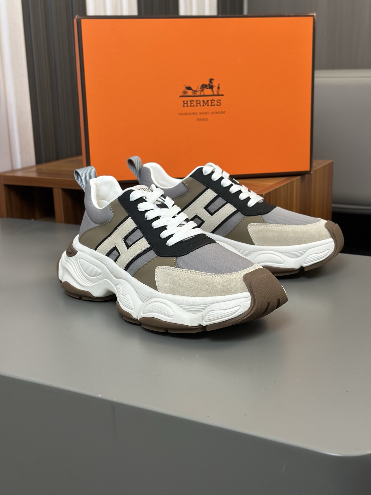 Hermes Men's High-Top Casual Sneakers in Calfskin, Modern Urban Style 5 i1743406477445 187 0 3
