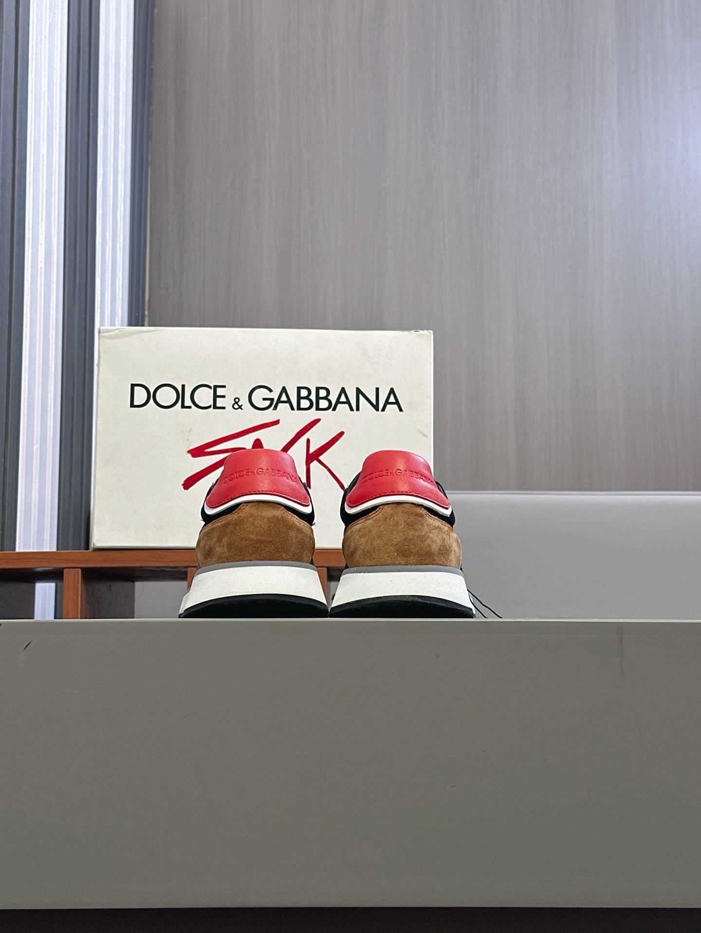 --Nuevo--Dolce&Gabbana--DG de gama alta de los hombres zapatos deportivo-casual. Mostrador superior 