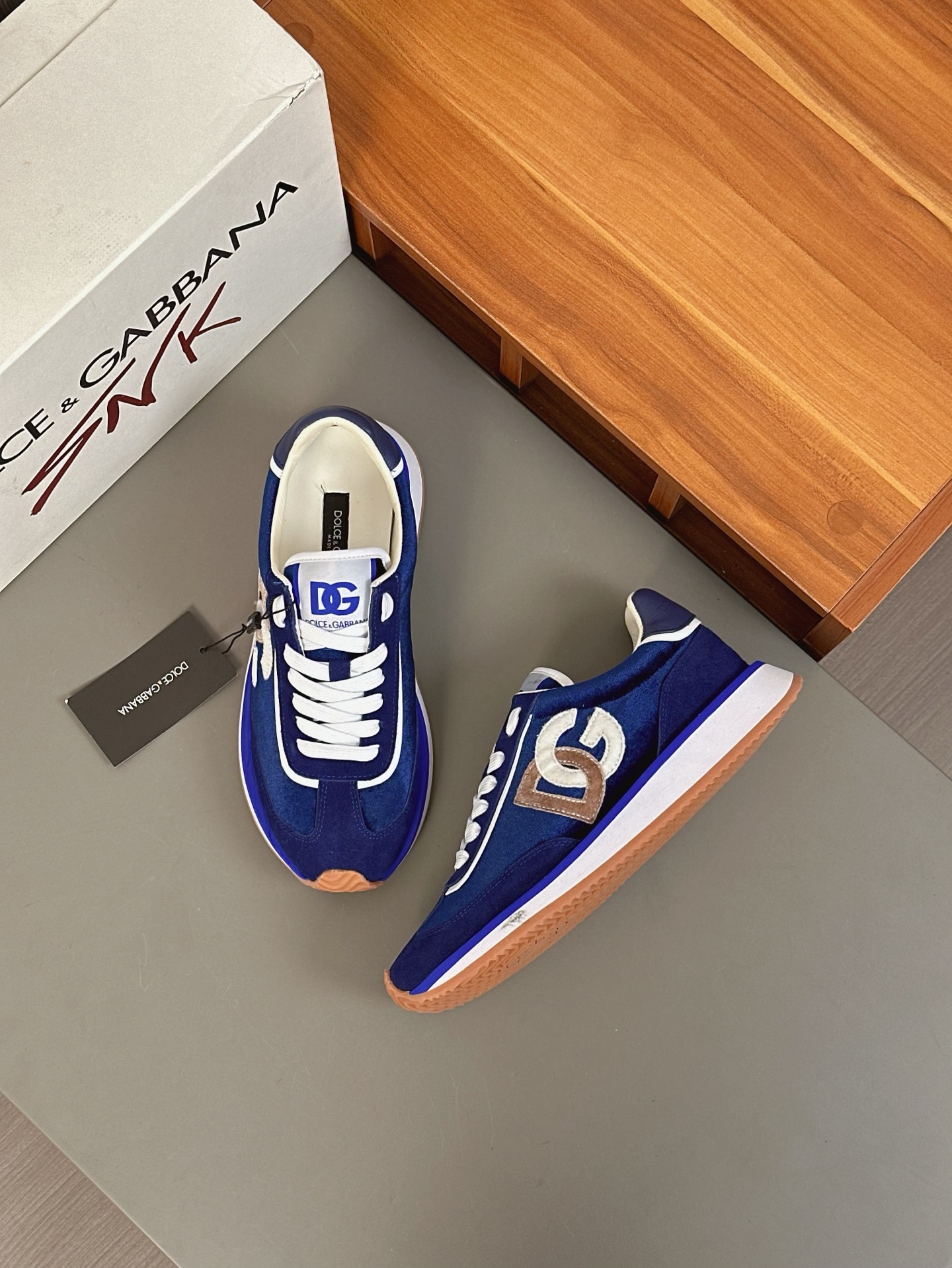 --Nuevo--Dolce&Gabbana--DG de gama alta de los hombres zapatos deportivo-casual. Mostrador superior 