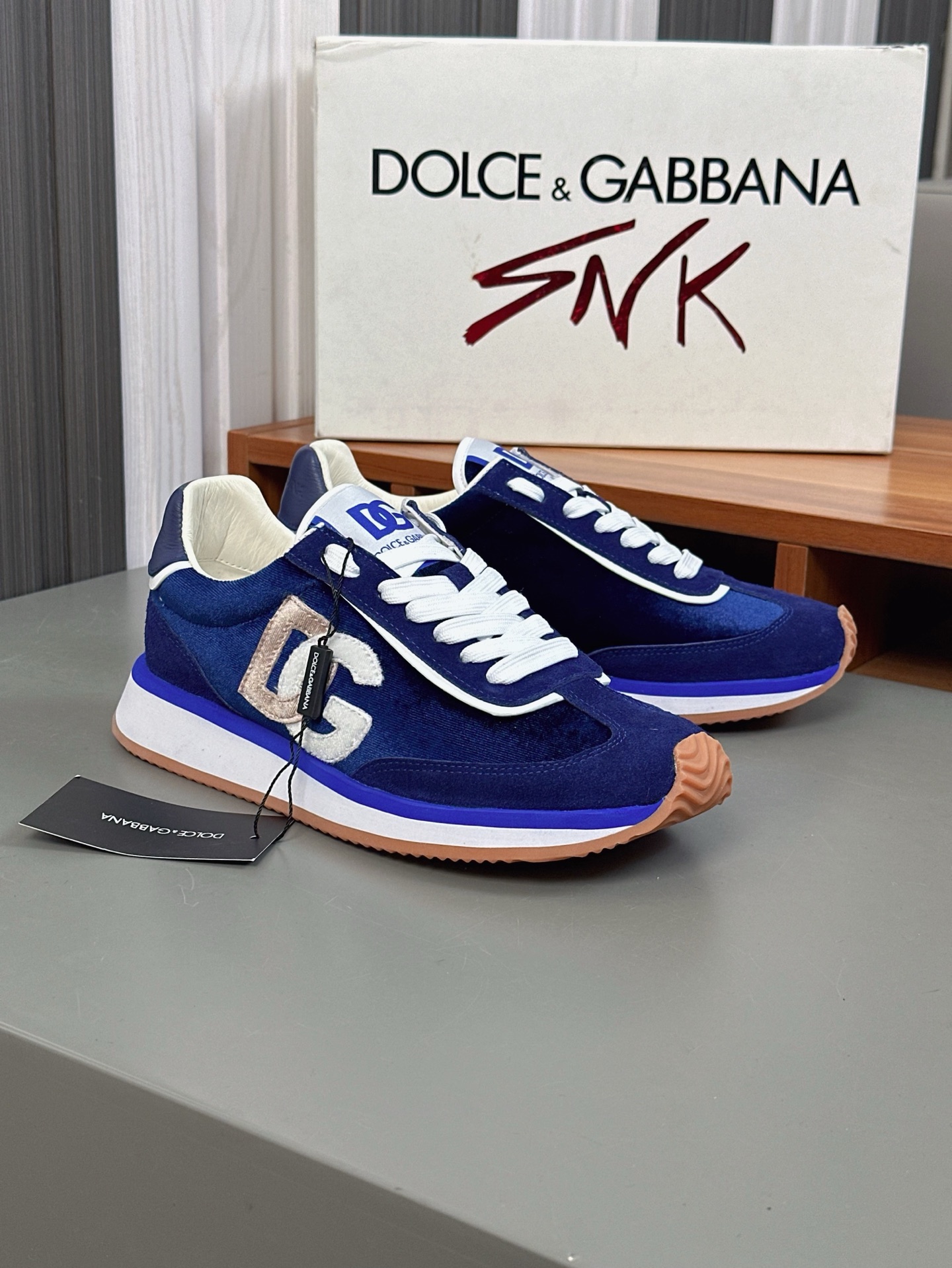--Nuevo--Dolce&Gabbana--DG de gama alta de los hombres zapatos deportivo-casual. Mostrador superior 