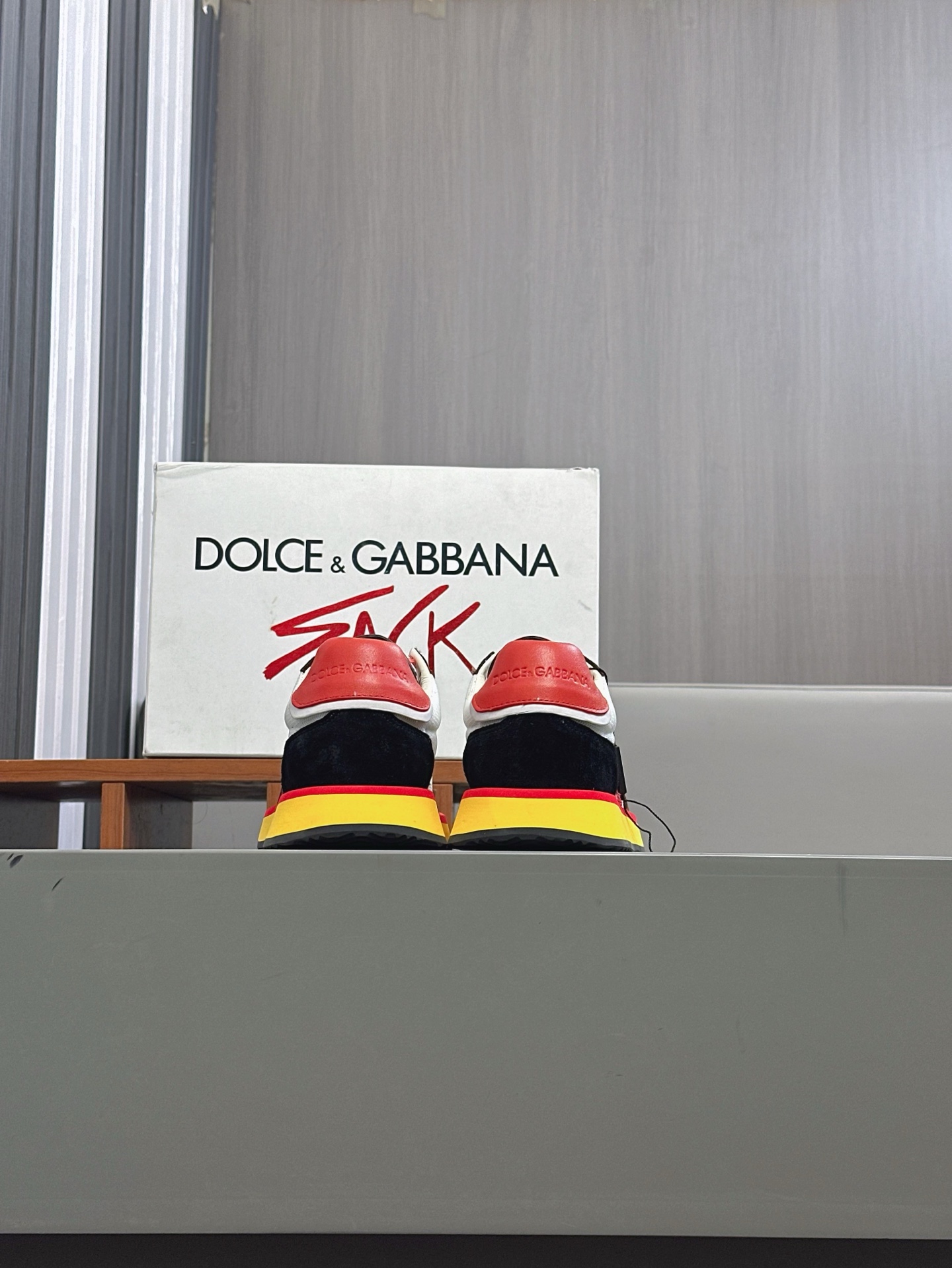 --Nuevo--Dolce&Gabbana--DG de gama alta de los hombres zapatos deportivo-casual. Mostrador superior 