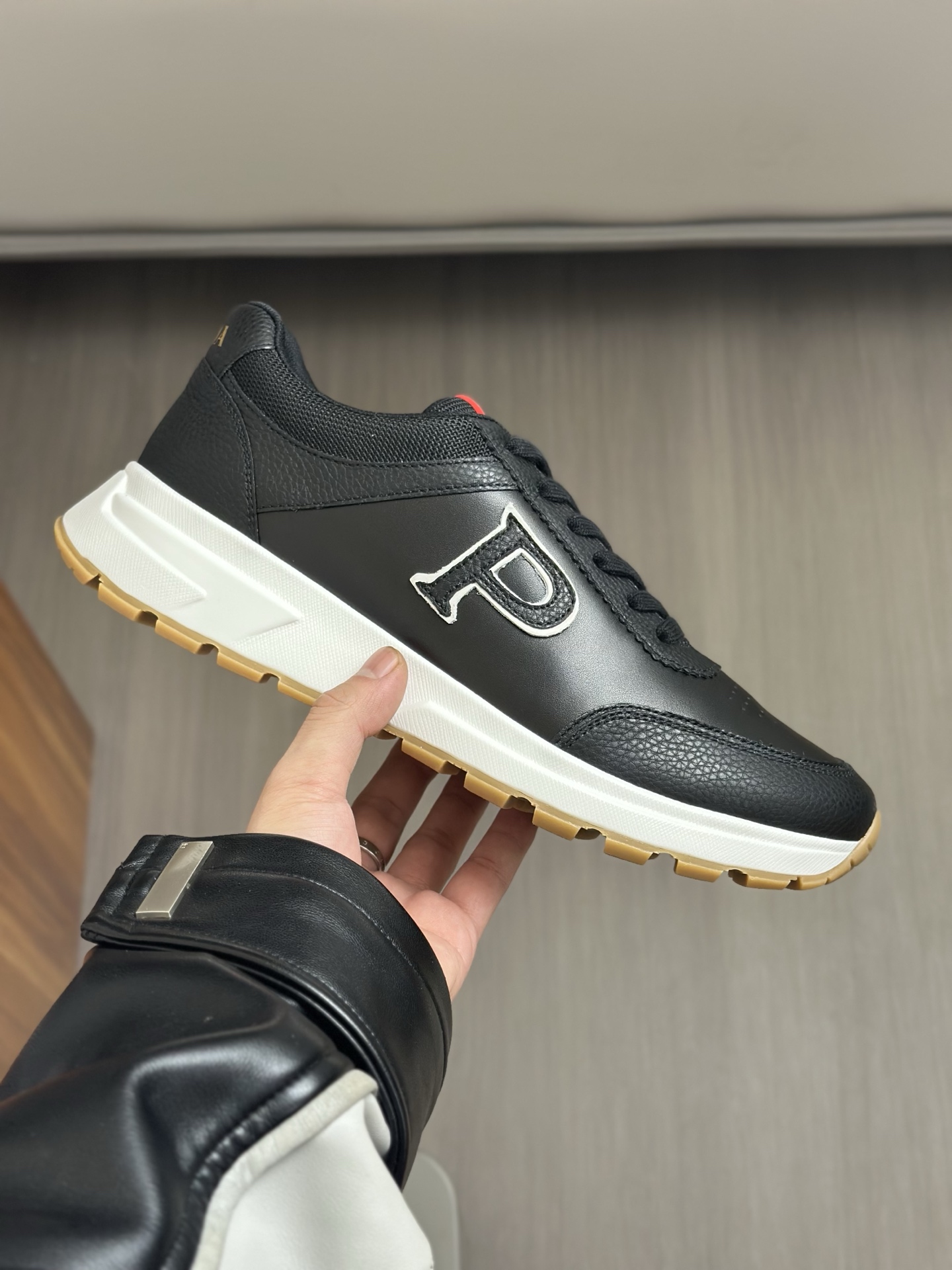 Prada Men's Leather Sneakers Designer Fashionable Urban Street Style Shoes 5 i1744054481237 4792 0 3