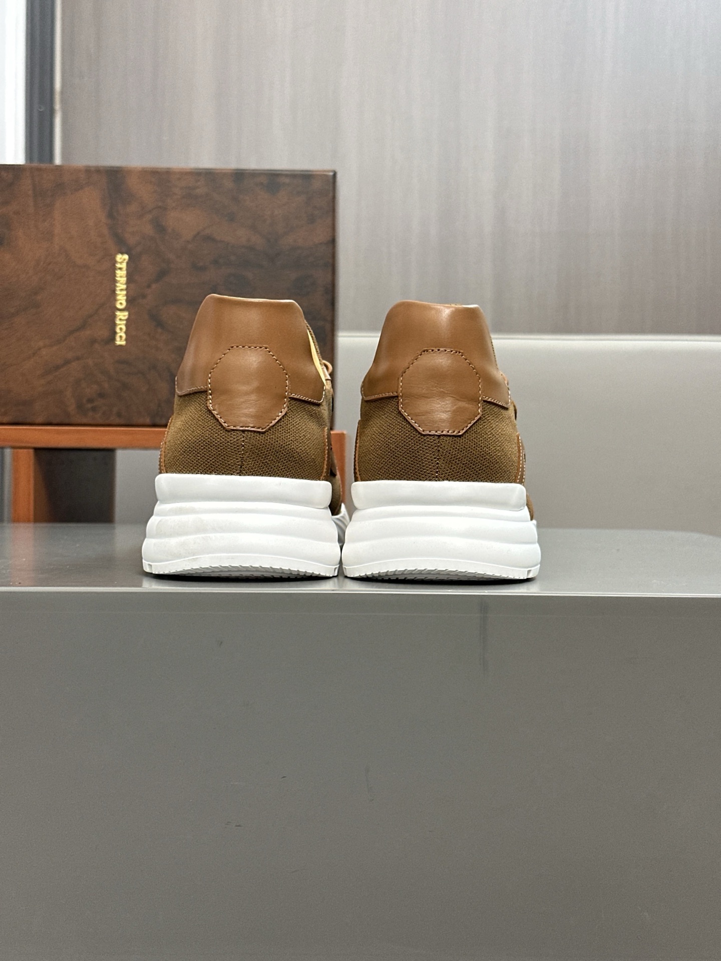 Calidad original!Stefano Ricci (Stefan) zapatos casuales de cuero para hombre. Hecho de cuero de bec