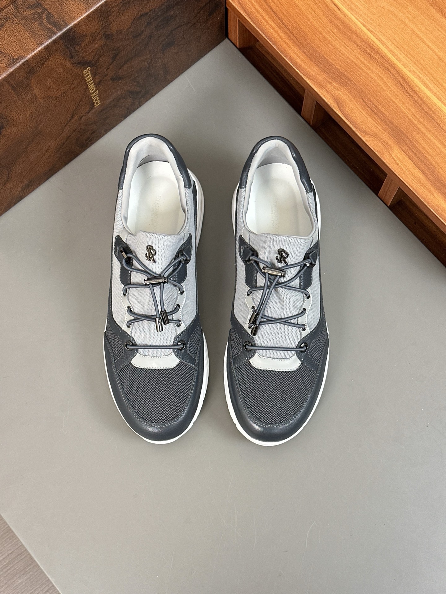 Calidad original!Stefano Ricci (Stefan) zapatos casuales de cuero para hombre. Hecho de cuero de bec
