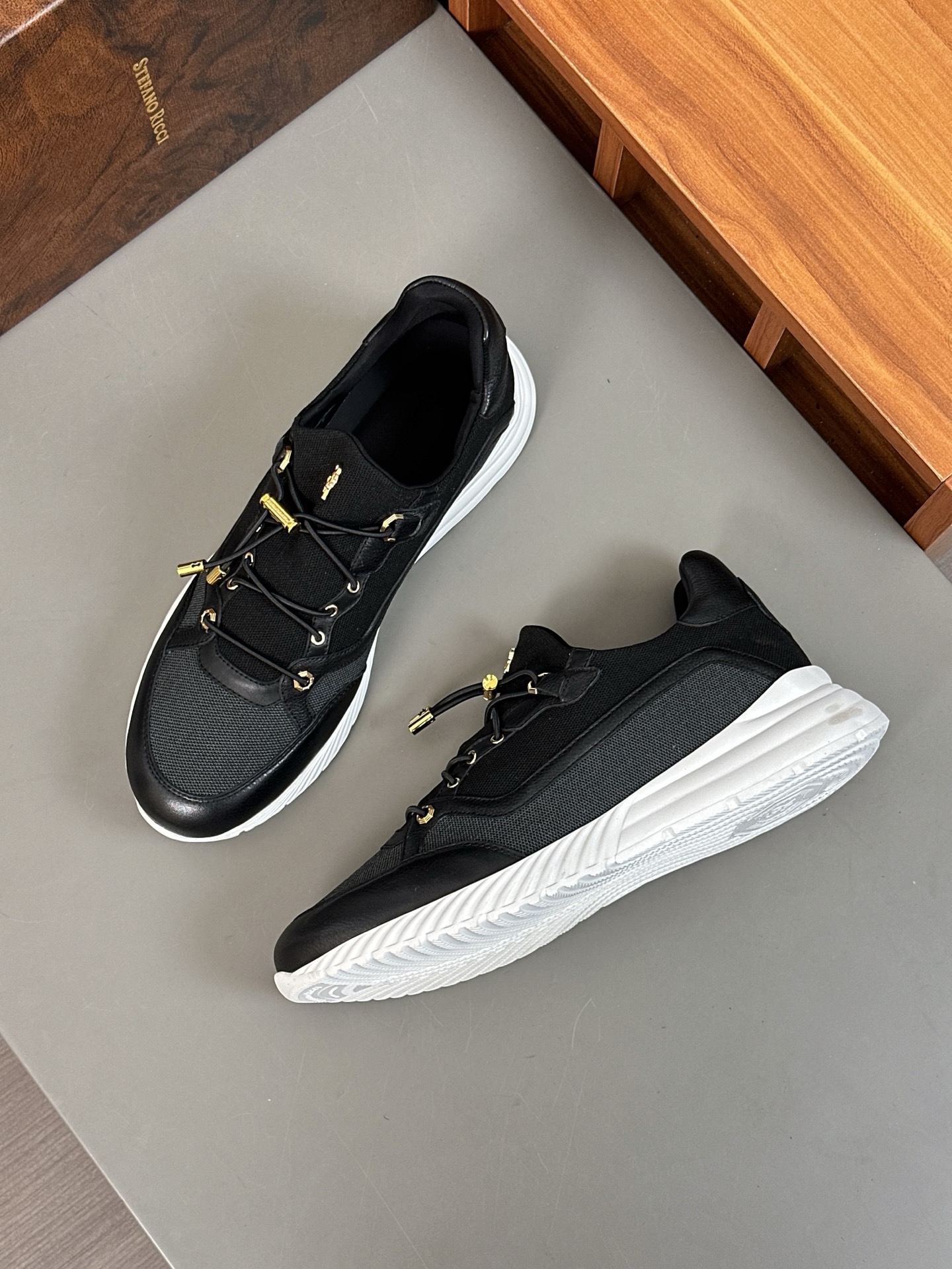 Calidad original!Stefano Ricci (Stefan) zapatos casuales de cuero para hombre. Hecho de cuero de bec