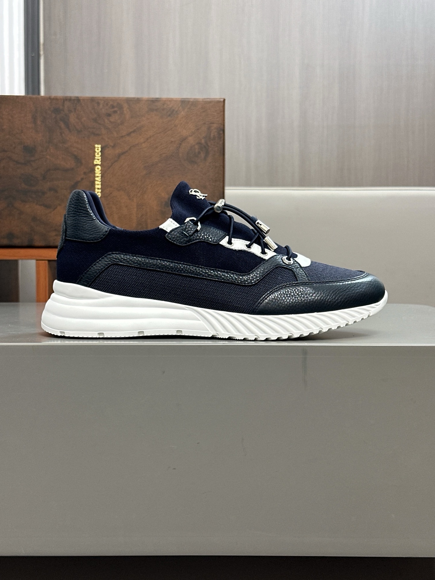 Calidad original!Stefano Ricci (Stefan) zapatos casuales de cuero para hombre. Hecho de cuero de bec