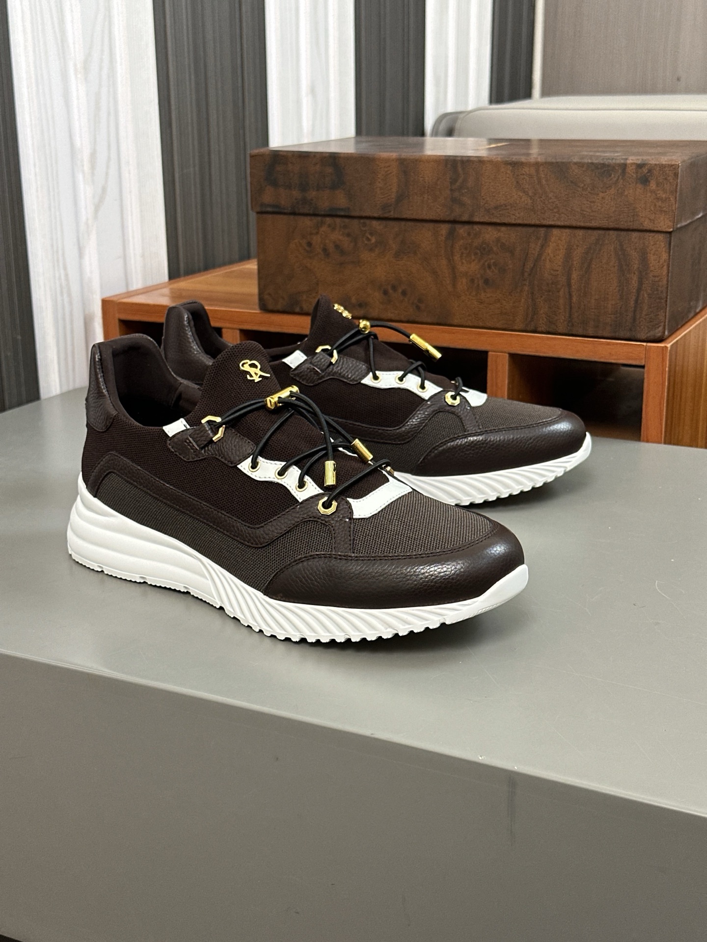 Calidad original!Stefano Ricci (Stefan) zapatos casuales de cuero para hombre. Hecho de cuero de bec