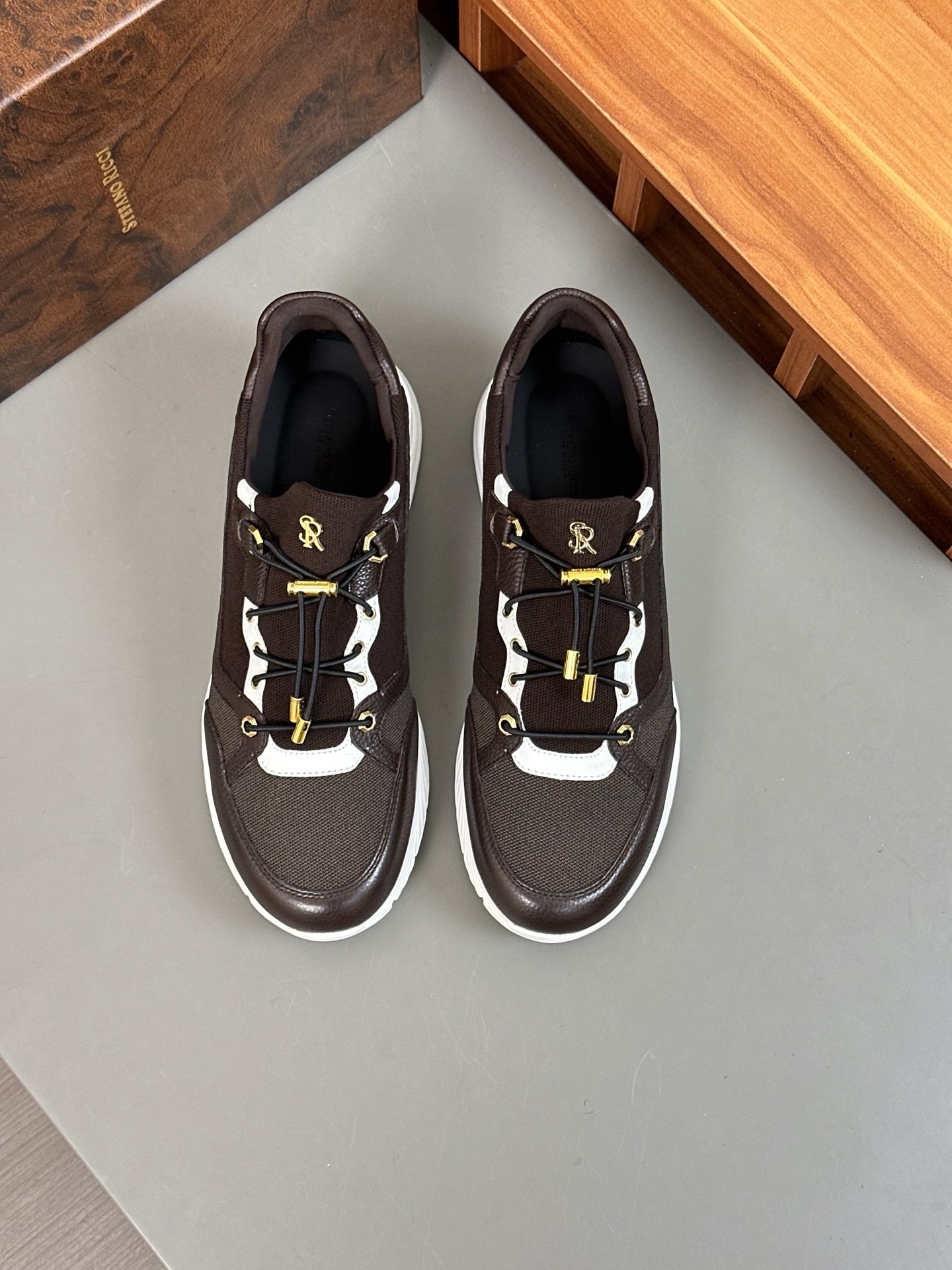 Calidad original!Stefano Ricci (Stefan) zapatos casuales de cuero para hombre. Hecho de cuero de bec