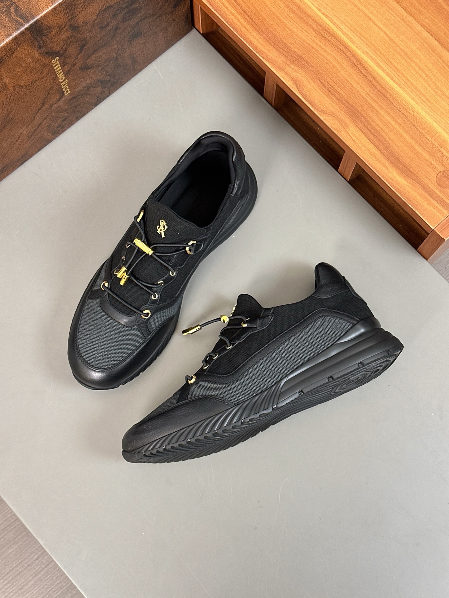 Calidad original!Stefano Ricci (Stefan) zapatos casuales de cuero para hombre. Hecho de cuero de bec