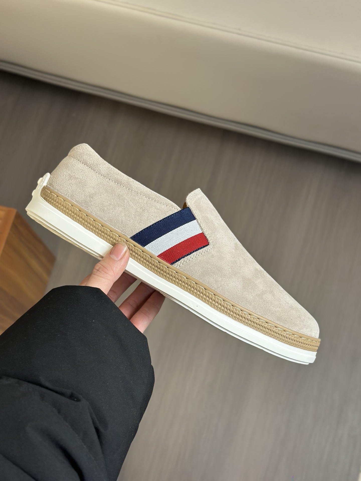 TOD'S/Tod's nuevos mocasines de hombre esta sección de zapatos a aterciopelada suave gamuza y piel d