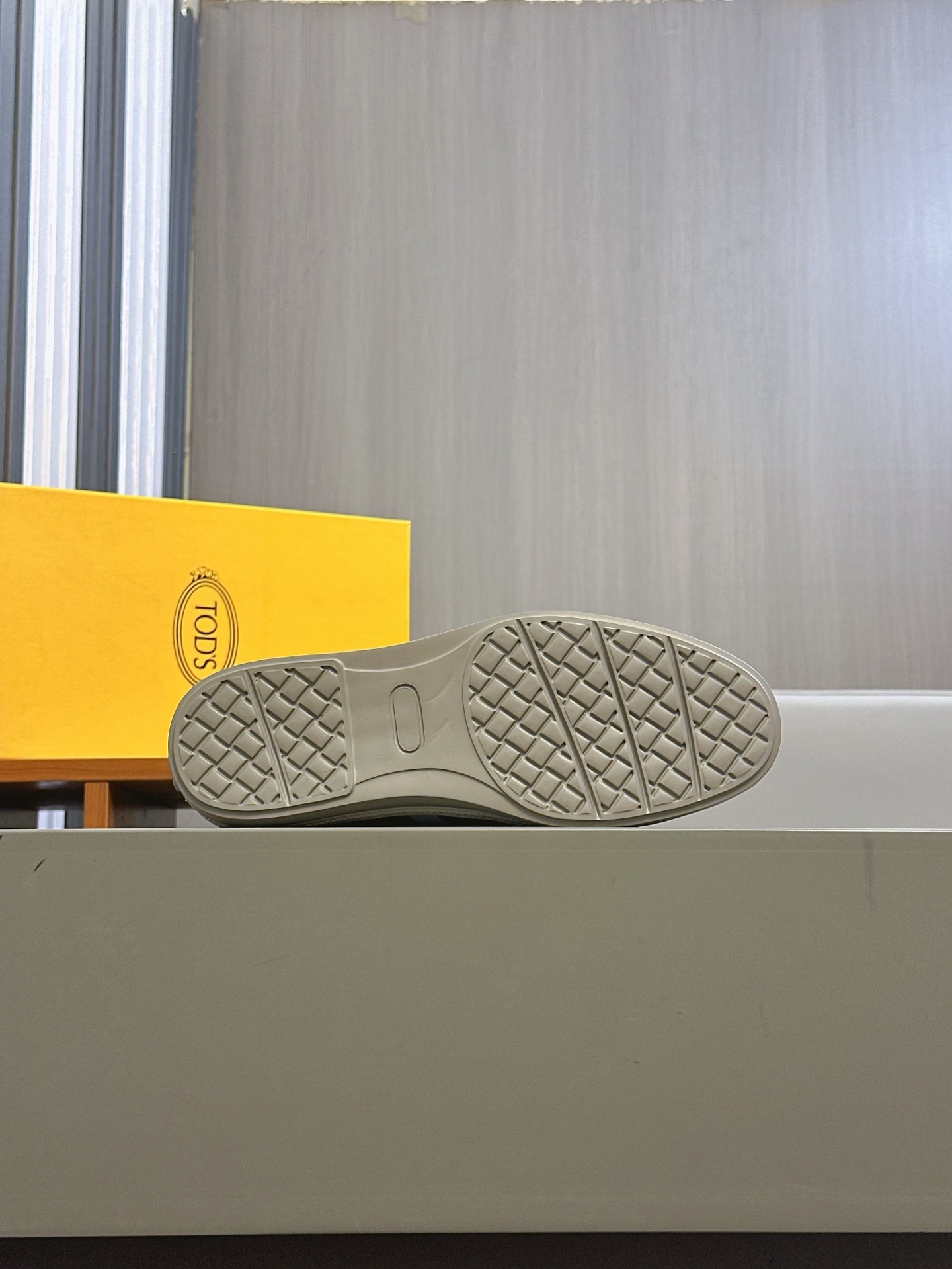 TOD'S/Tod's nuevos mocasines de hombre esta sección de zapatos a aterciopelada suave gamuza y piel d