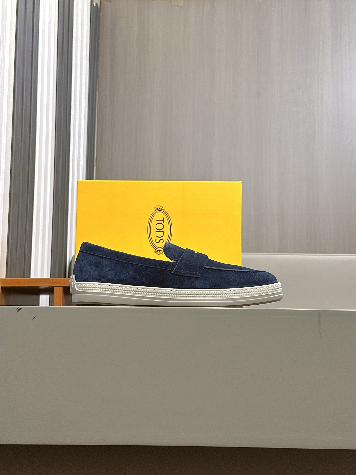TOD'S/Tod's nuevos mocasines de hombre esta sección de zapatos a aterciopelada suave gamuza y piel d