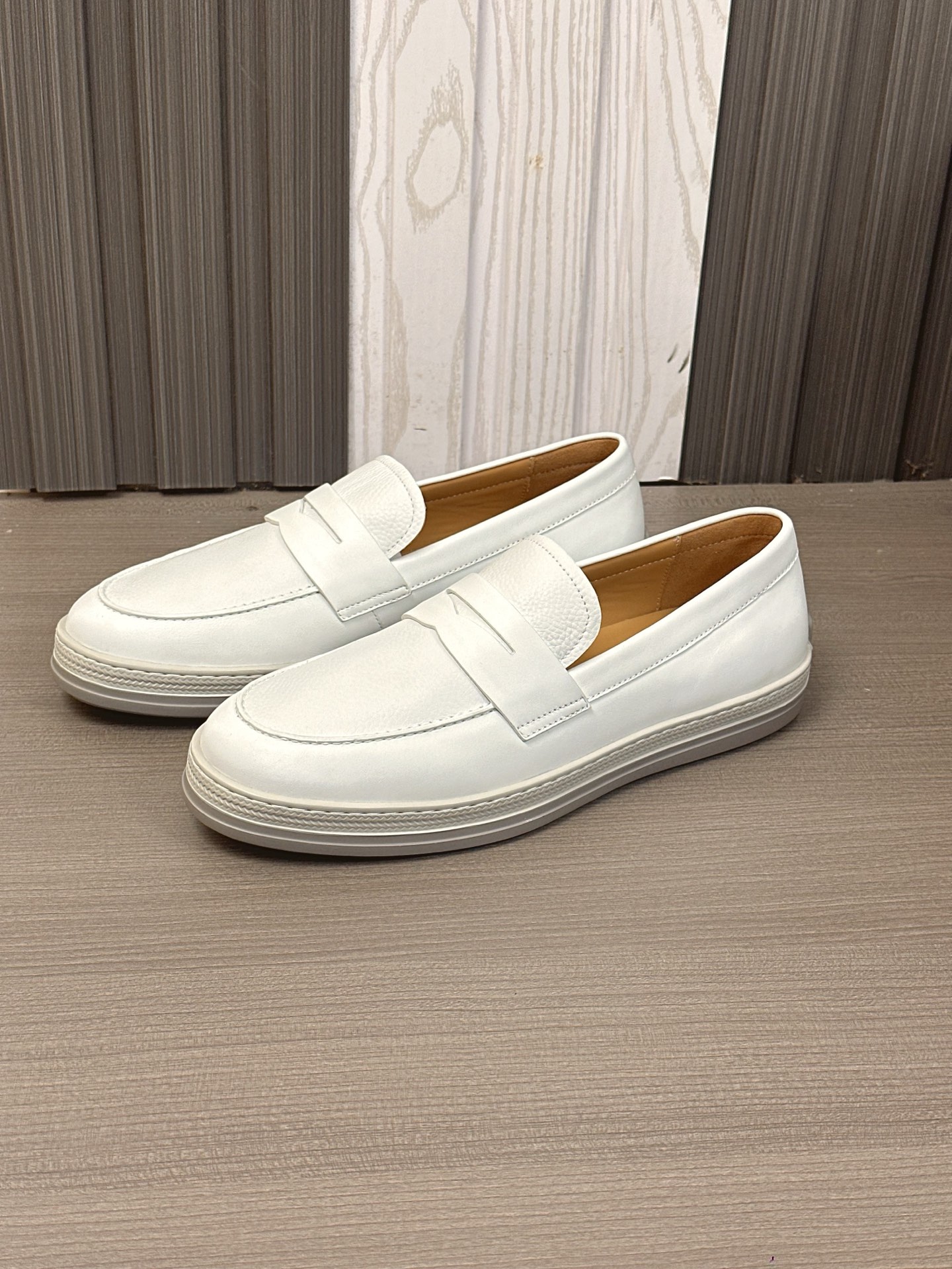 TOD'S/Tod's nuevos mocasines de hombre esta sección de zapatos a aterciopelada suave gamuza y piel d
