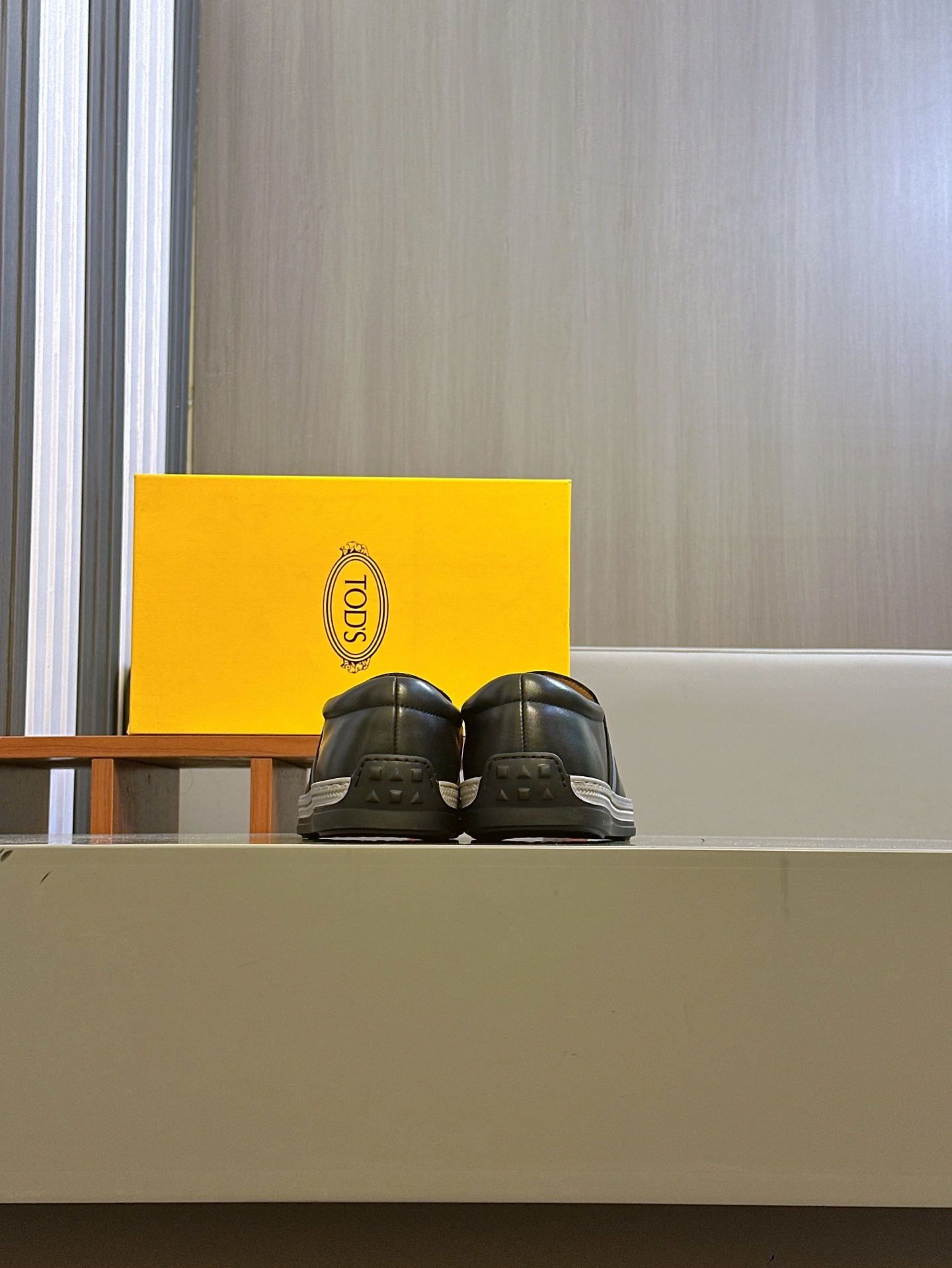 TOD'S/Tod's nuevos mocasines de hombre esta sección de zapatos a aterciopelada suave gamuza y piel d
