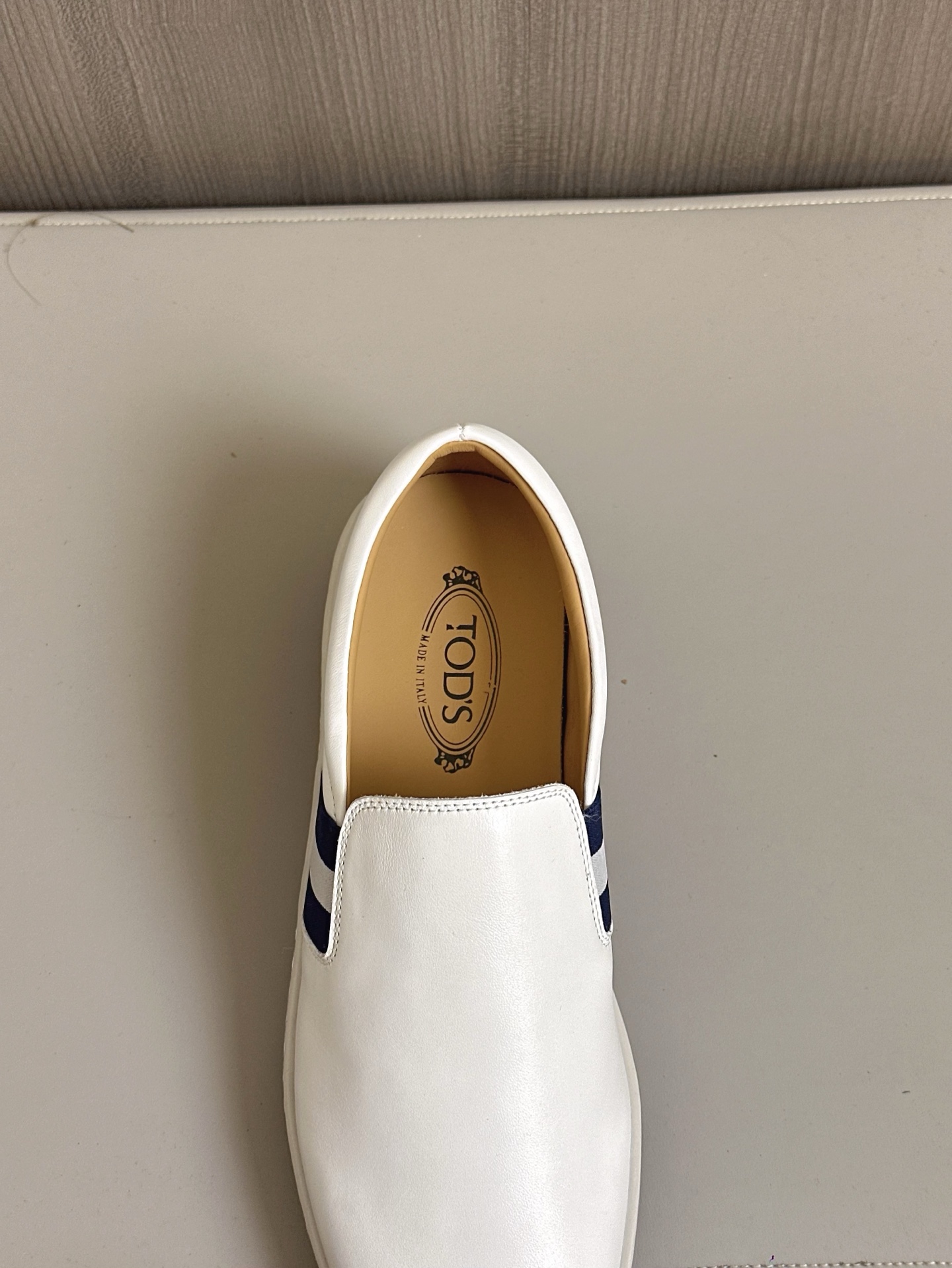 TOD'S/Tod's nuevos mocasines de hombre esta sección de zapatos a aterciopelada suave gamuza y piel d
