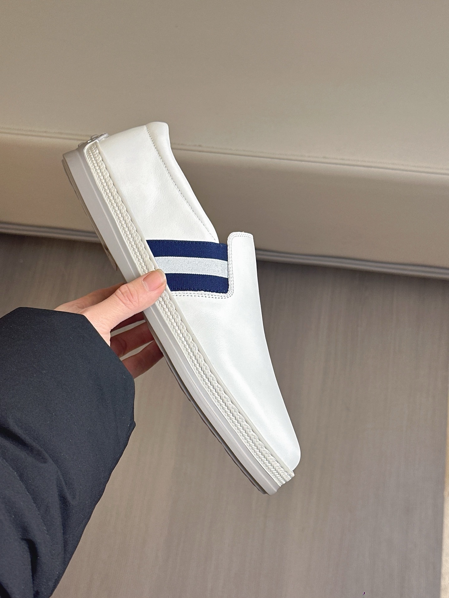 TOD'S/Tod's nuevos mocasines de hombre esta sección de zapatos a aterciopelada suave gamuza y piel d