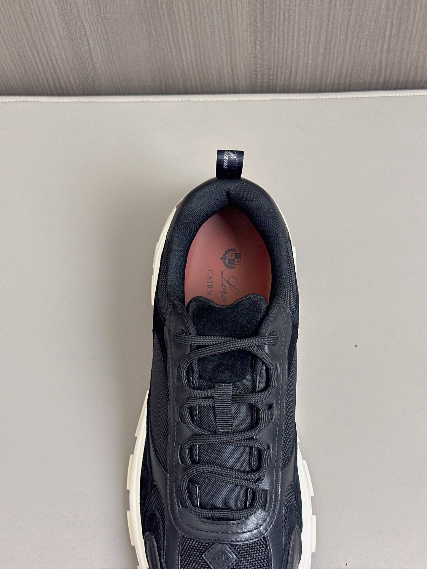 high quality/LoroPian*/Noyo LP Cairn Walk Men's SneakerEl entrenador de inspiración urbana se adapta