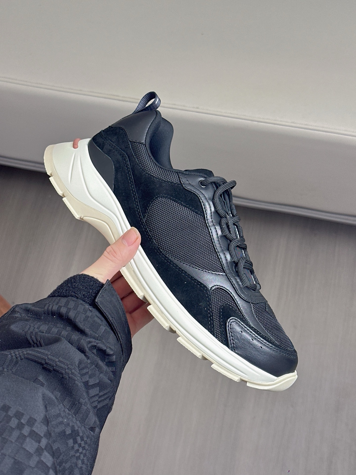 high quality/LoroPian*/Noyo LP Cairn Walk Men's SneakerEl entrenador de inspiración urbana se adapta