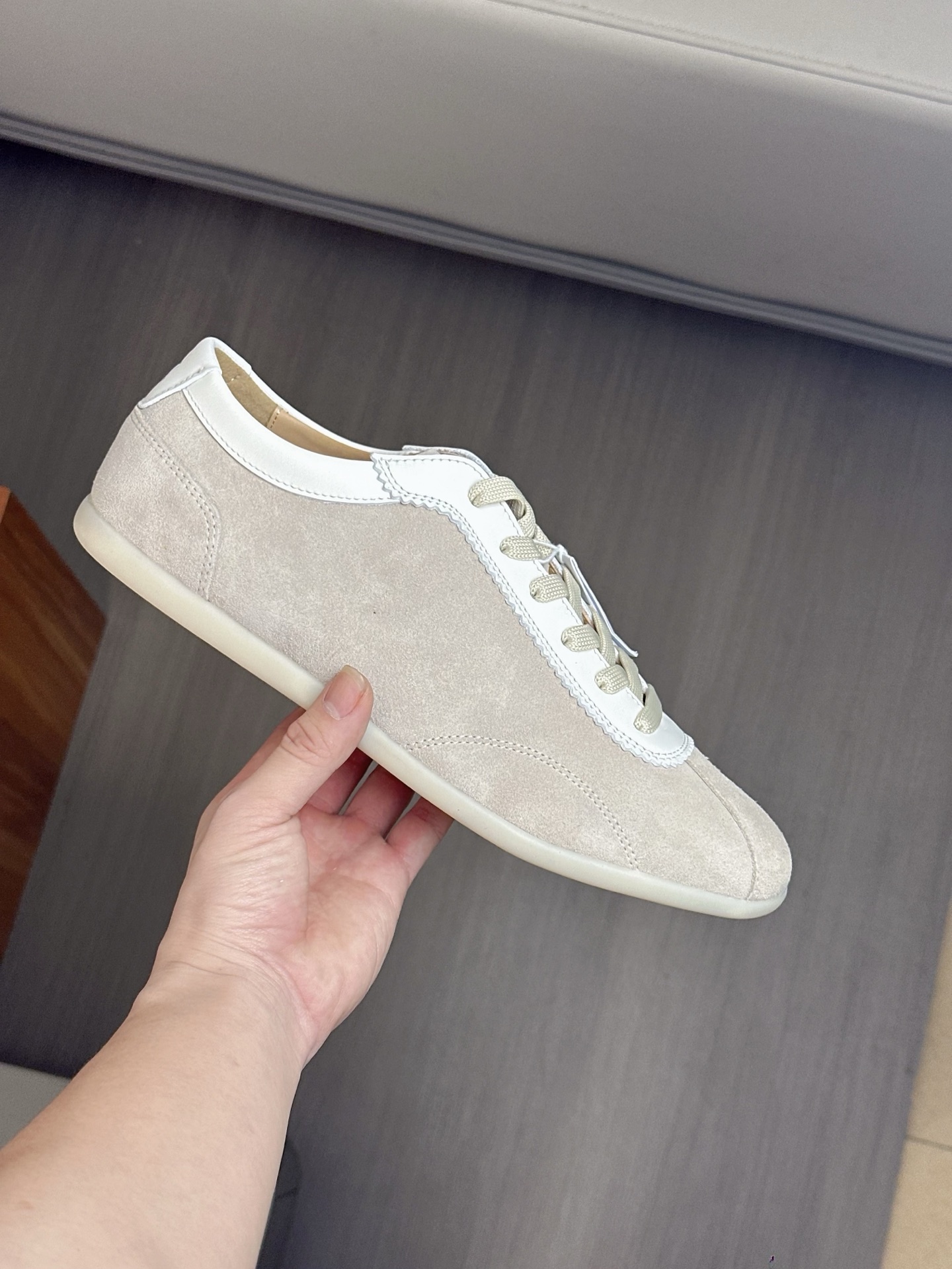 Brunello Cucinelli entrenadores de gamuza, zapatos de entrenamiento alemán, zapatos casuales de los 