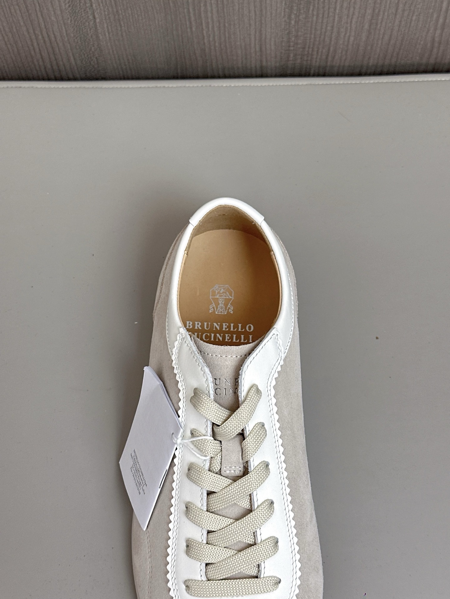 Brunello Cucinelli entrenadores de gamuza, zapatos de entrenamiento alemán, zapatos casuales de los 