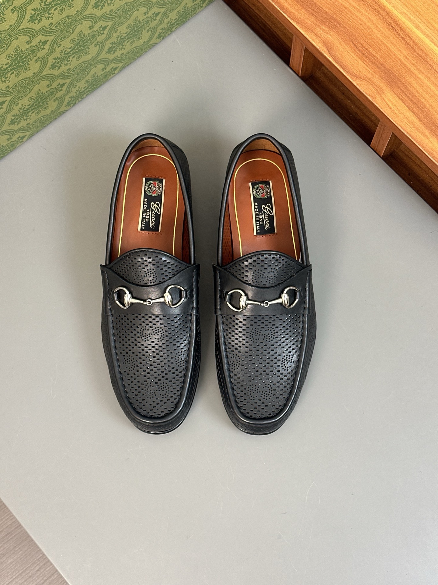 Gucci Men's Black Leather Loafers with Horsebit Detail - Sizes 39-44 2 i1744495497562 5260 0 0