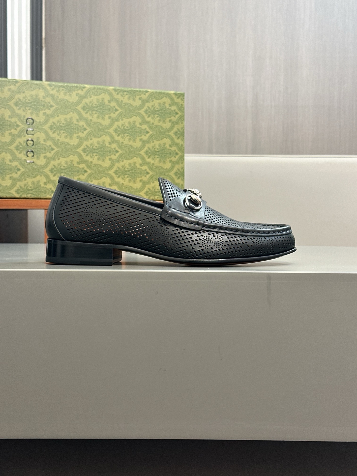 Gucci Men's Black Leather Loafers with Horsebit Detail - Sizes 39-44 5 i1744495497623 6960 0 3