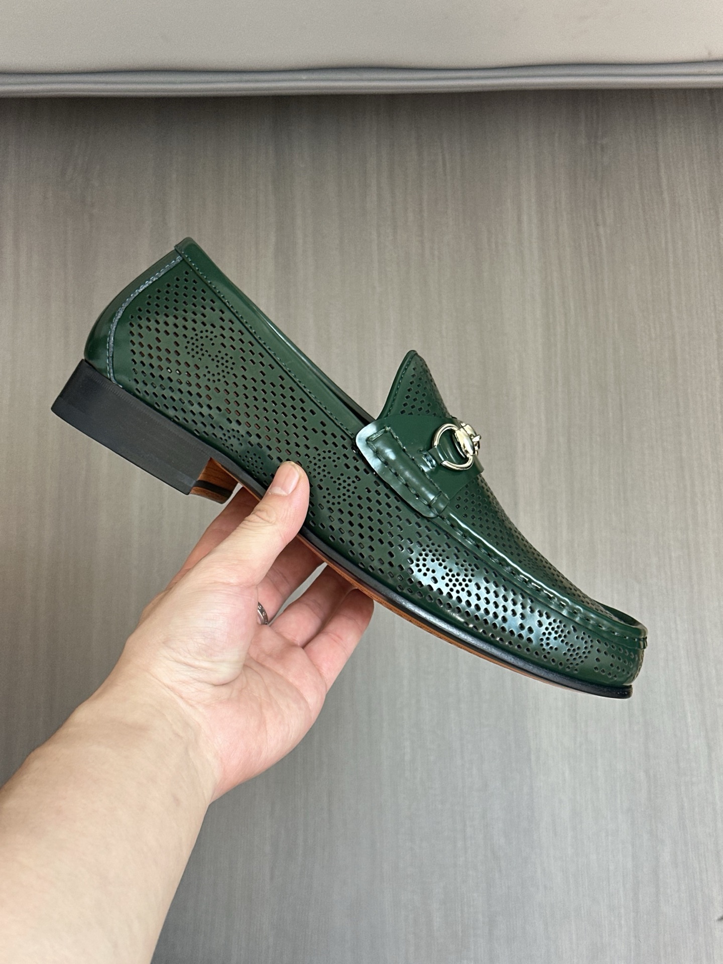 Gucci Men's Formal Leather Loafers with Horsebit Detail - Premium Quality 7 i1744495580372 5461 0 5