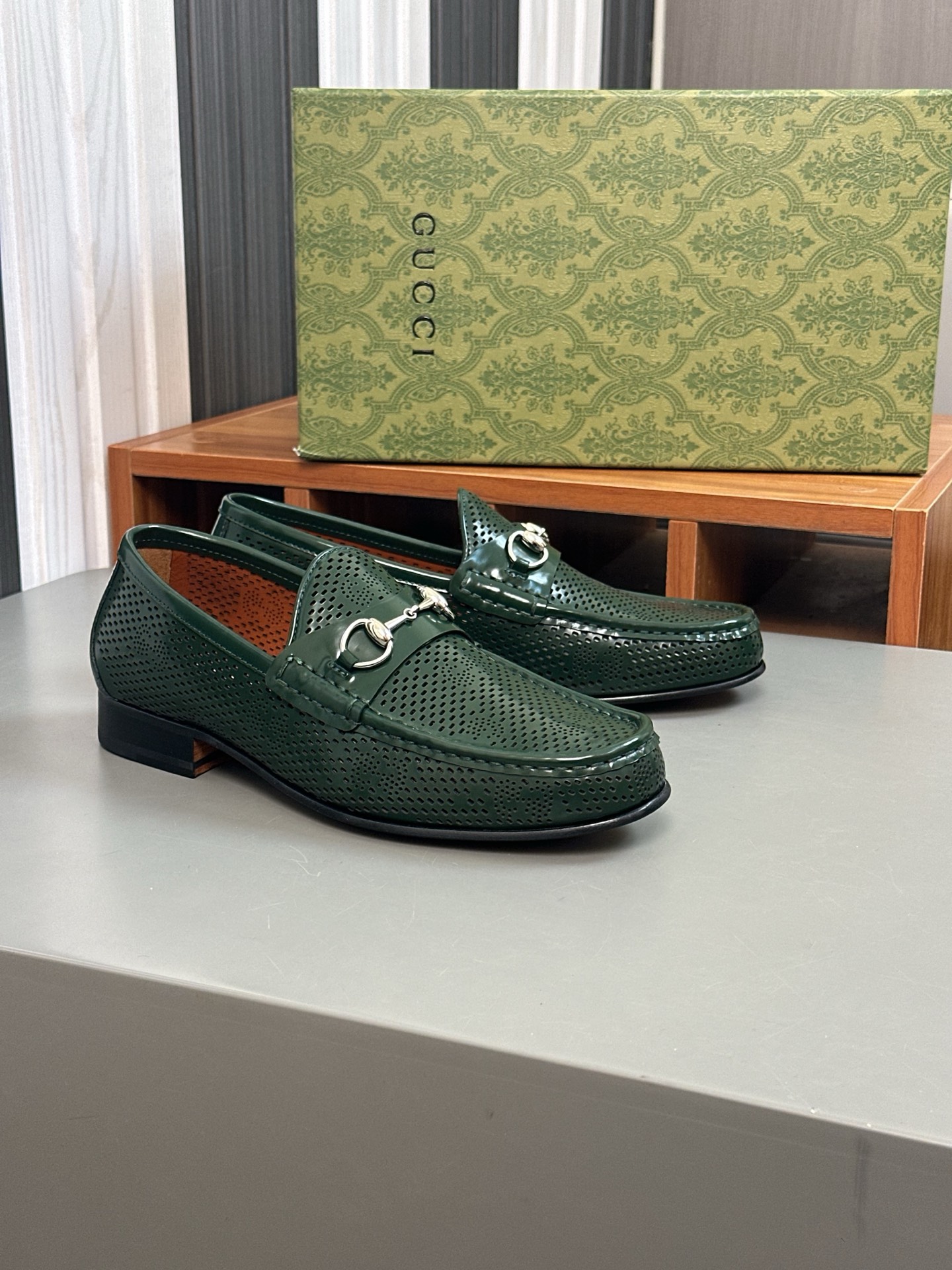 Gucci Men's Formal Leather Loafers with Horsebit Detail - Premium Quality 4 i1744495580404 6074 0 2